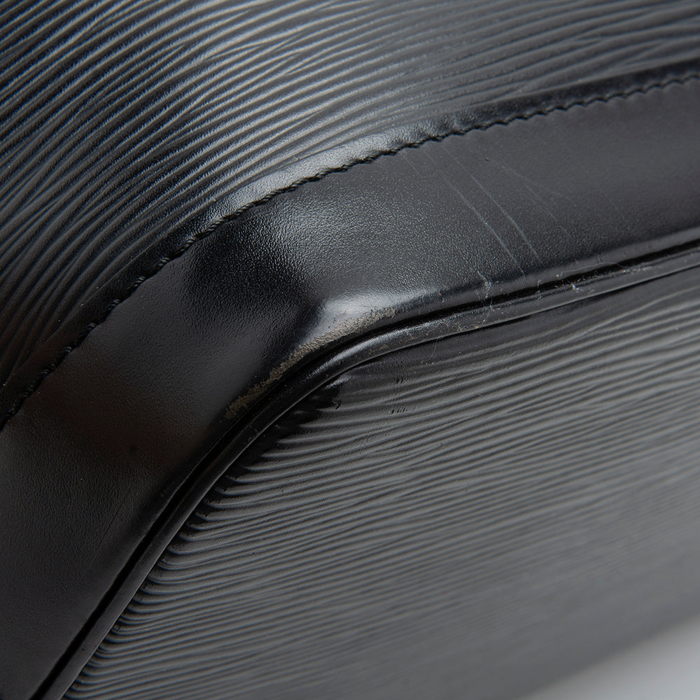 Louis Vuitton Vintage Epi Leather Alma PM Satchel (SHF-12106)