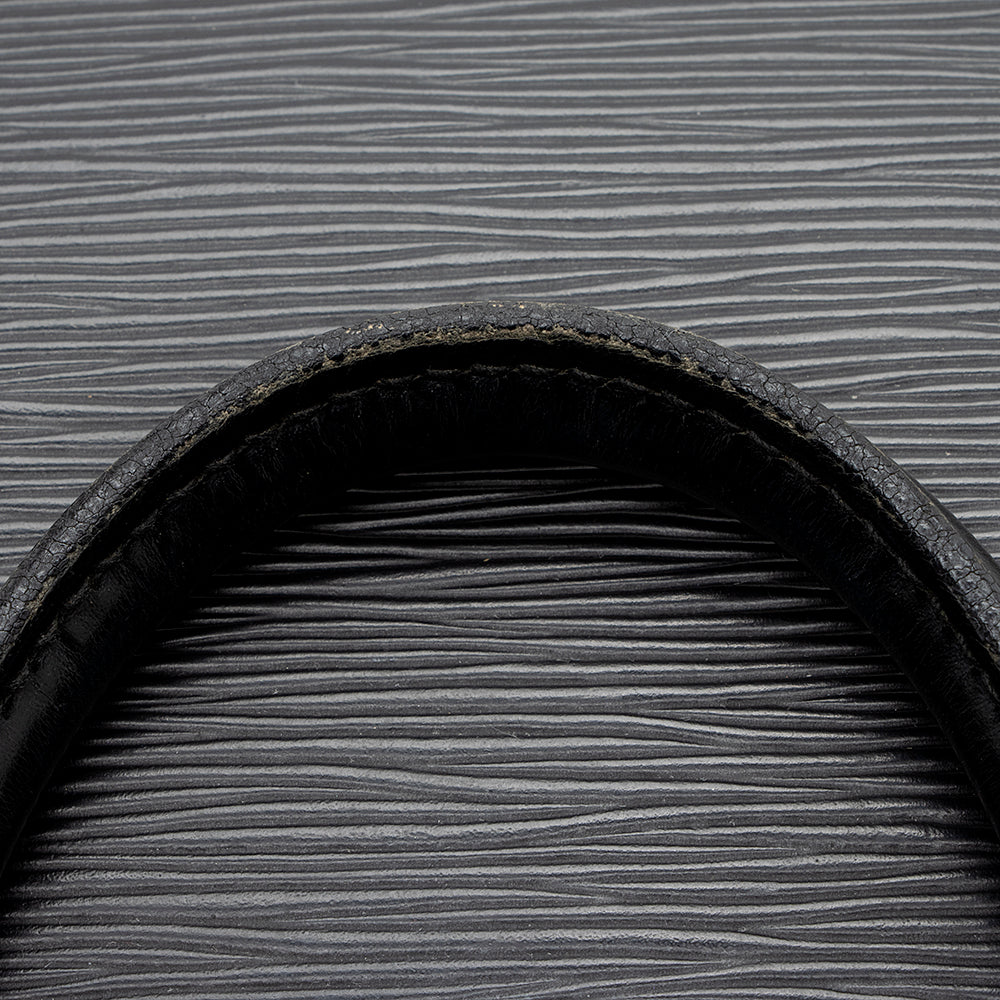 Louis Vuitton Vintage Epi Leather Alma PM Satchel (SHF-15701)