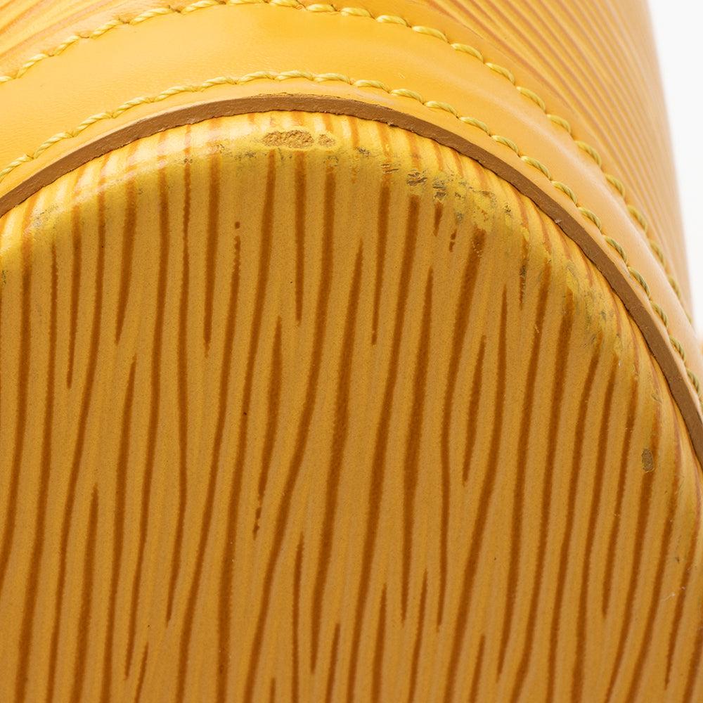 Louis Vuitton Vintage Epi Leather St. Jacques PM Shoulder Bag (SHF-21675)