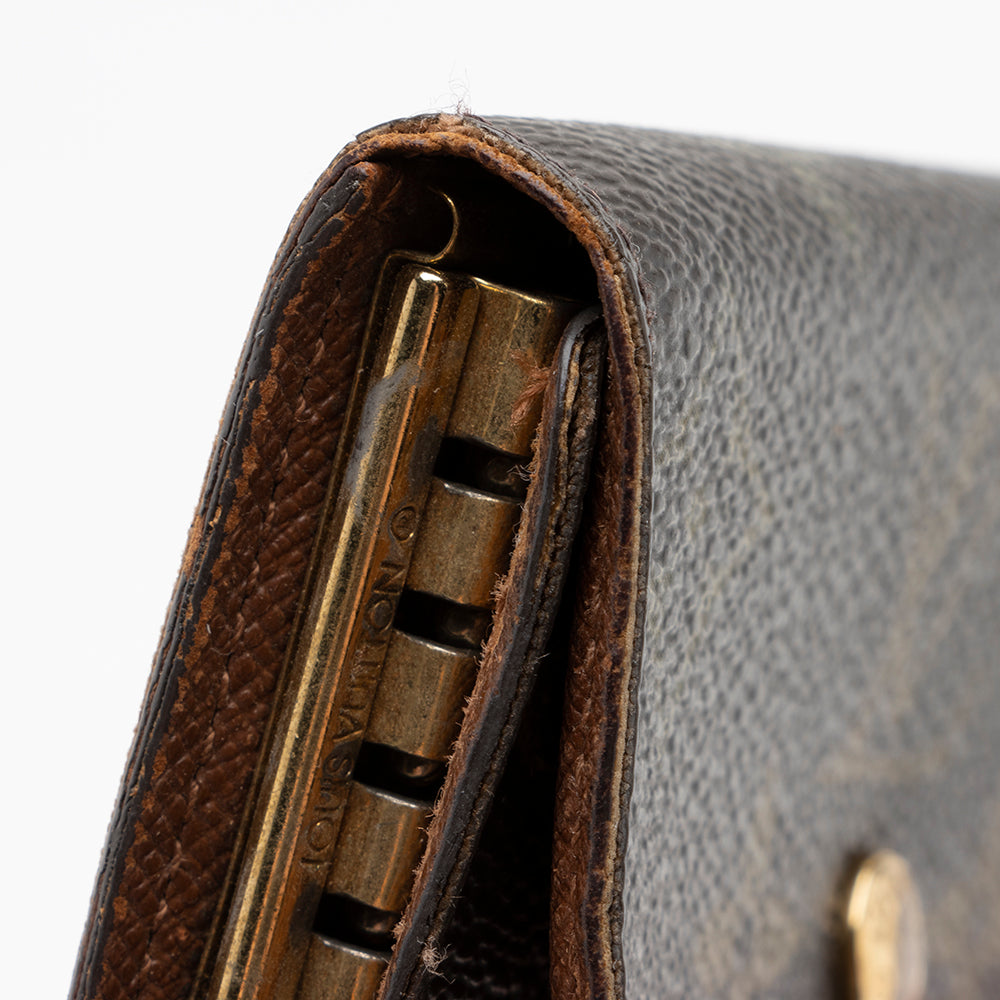 Louis Vuitton Vintage Monogram Canvas 4 Key Holder - FINAL SALE (SHF-16016)