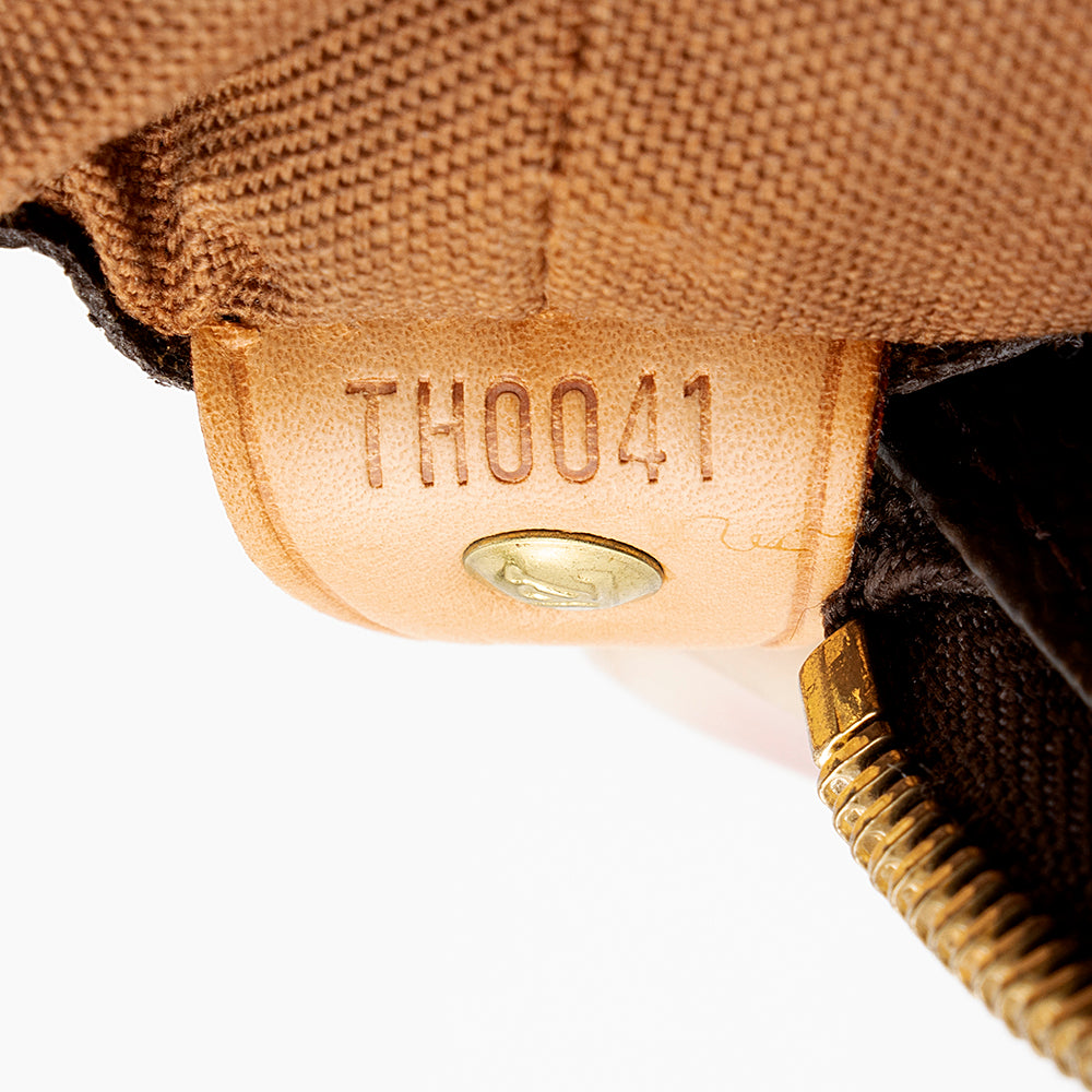 Louis Vuitton Vintage Monogram Canvas Cabas Mezzo Tote (SHF-18334)