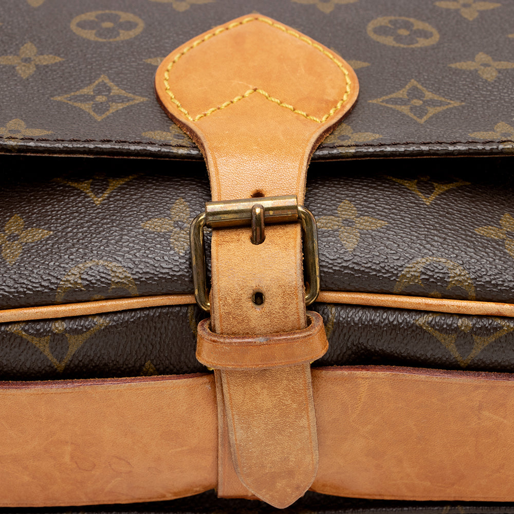 Louis Vuitton Vintage Monogram Canvas Cartouchiere MM Shoulder Bag (SHF-16667)