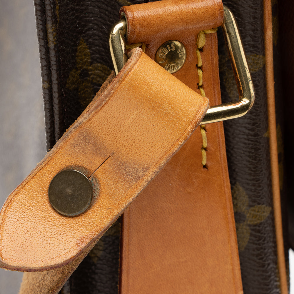 Louis Vuitton Vintage Monogram Canvas Cartouchiere MM Shoulder Bag (SHF-16667)