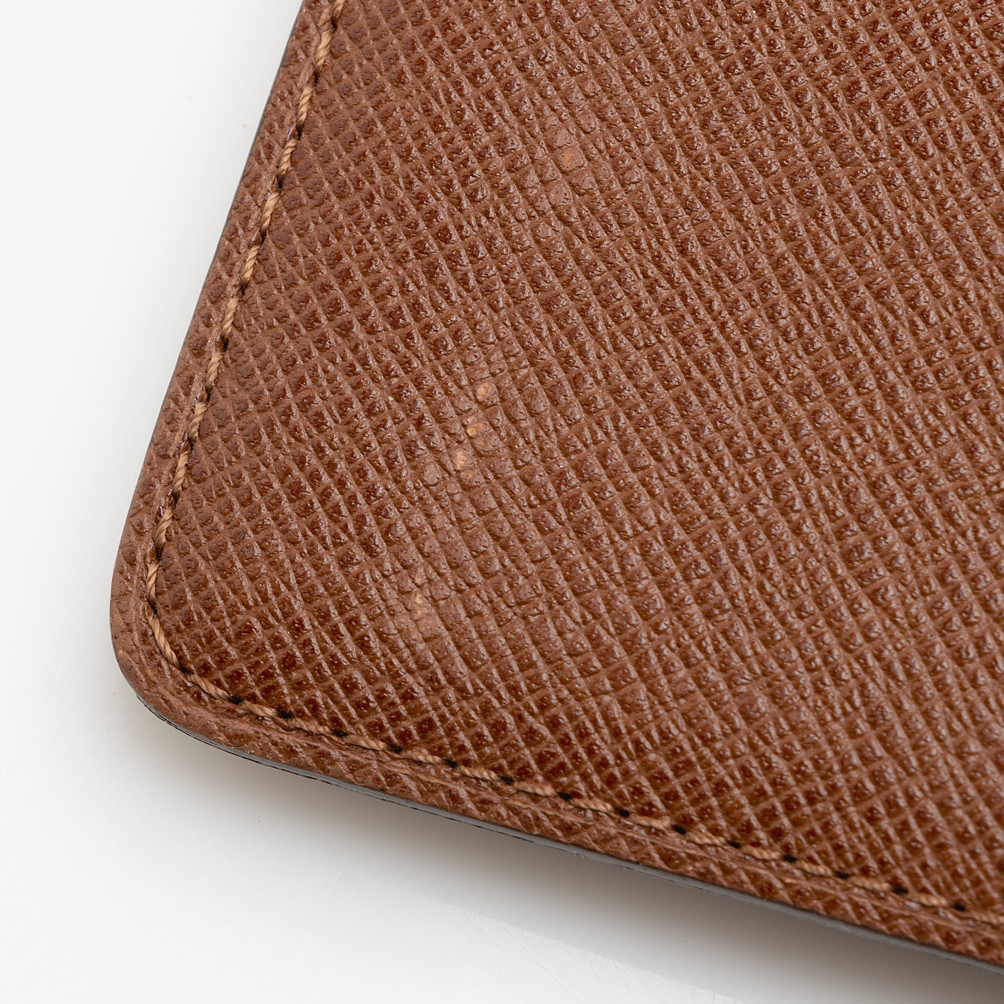 Louis Vuitton Vintage Monogram Canvas Medium Ring Agenda Cover (SHF-22929)