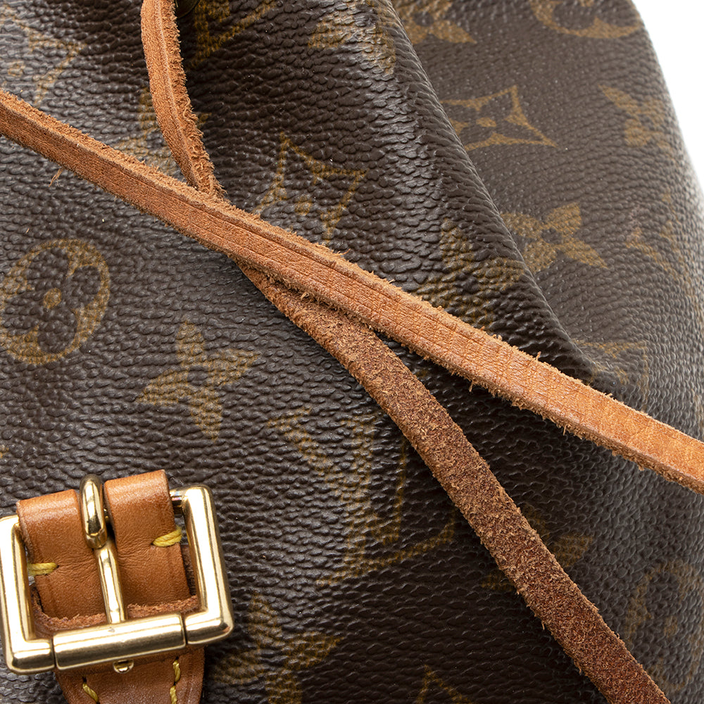 Louis Vuitton Vintage Monogram Canvas Montsouris MM Backpack (SHF-19980)