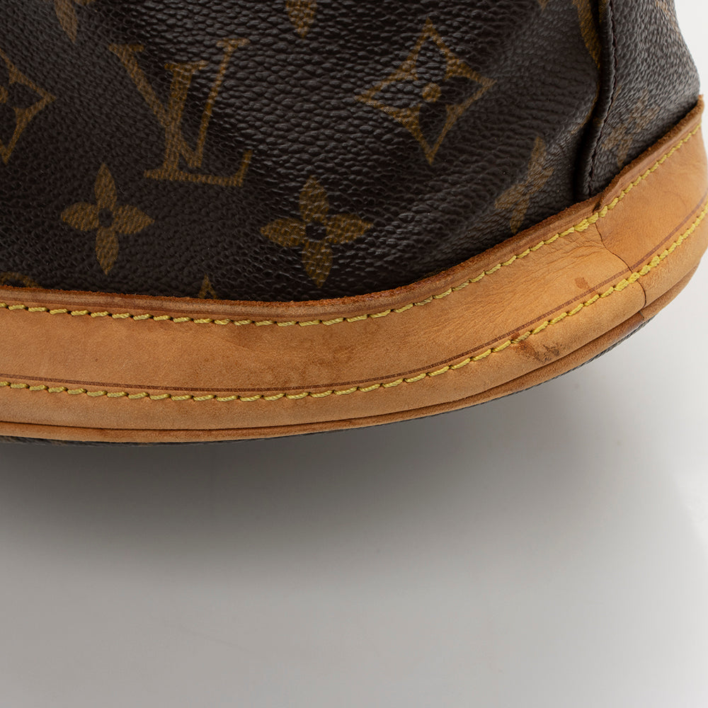 Louis Vuitton Vintage Monogram Canvas Petit Bucket Tote (SHF-16436)