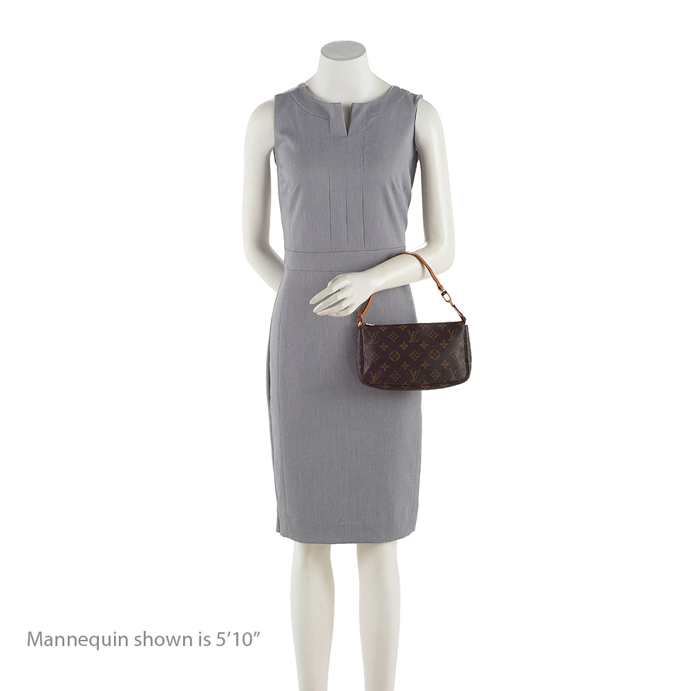 Louis Vuitton Vintage Monogram Canvas Pochette Accessoires (SHF-19025)