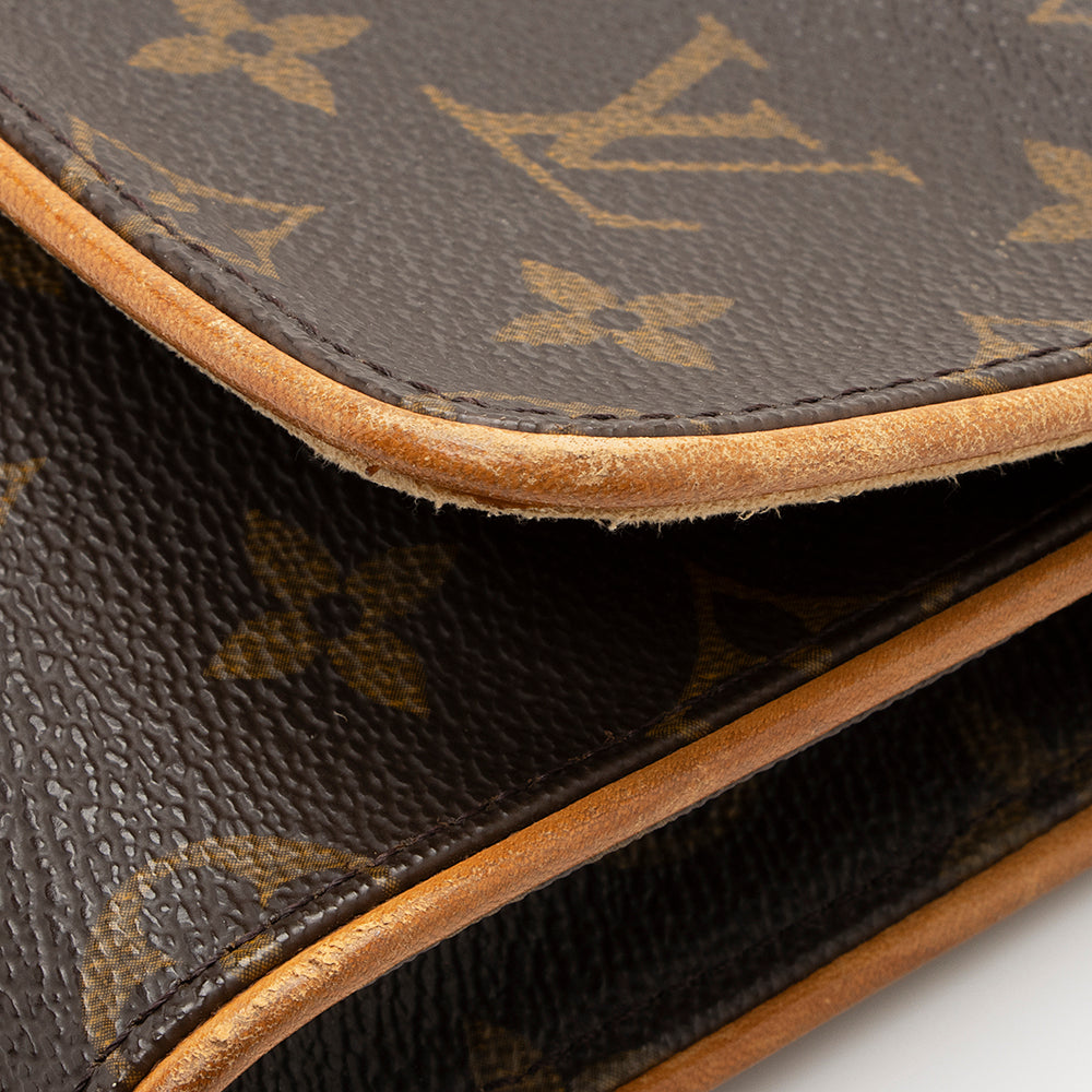 Louis Vuitton Vintage Monogram Canvas Pochette Twin GM Shoulder Bag (SHF-20795)