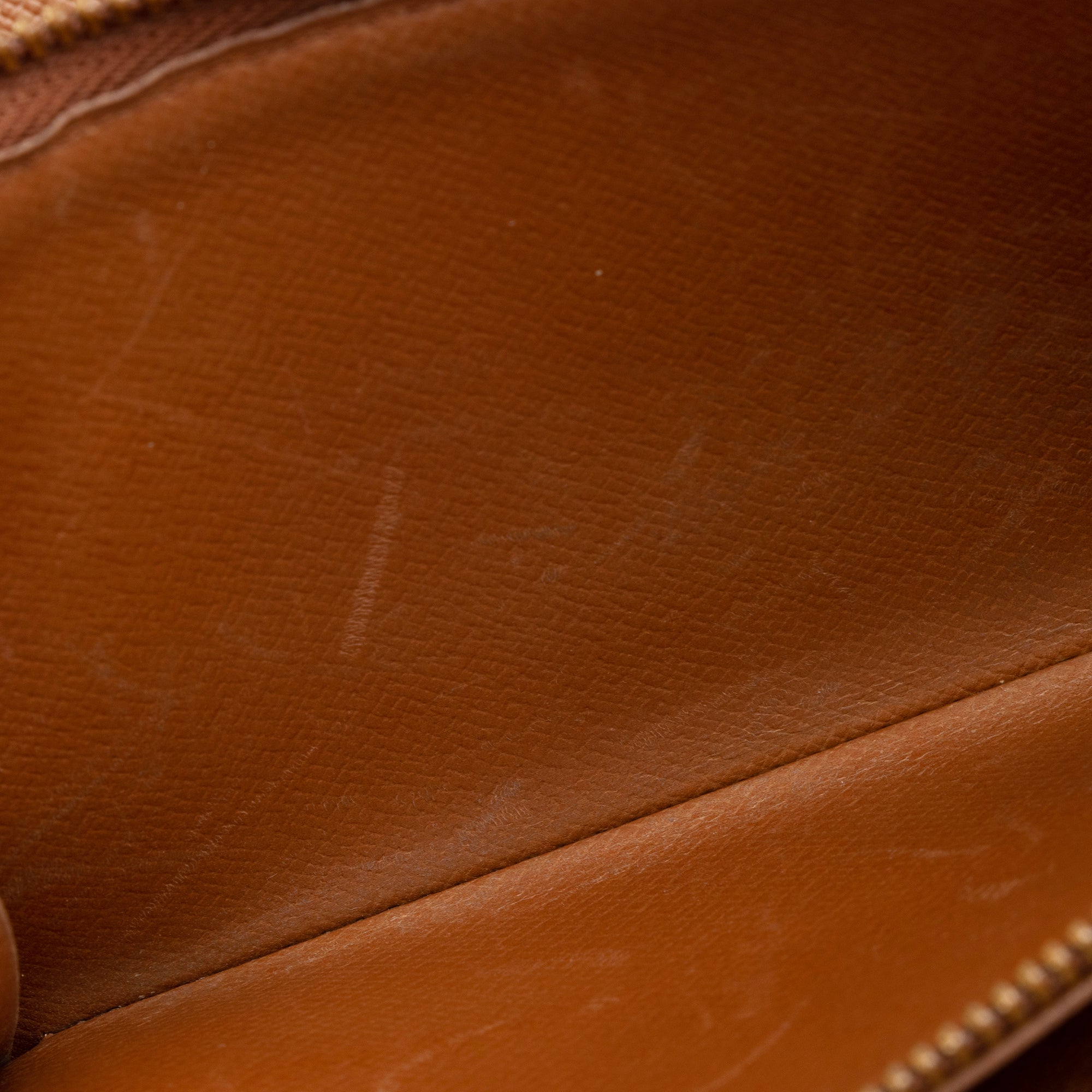 Louis Vuitton Vintage Monogram Canvas Sarah Wallet (SHF-4dpWCx)