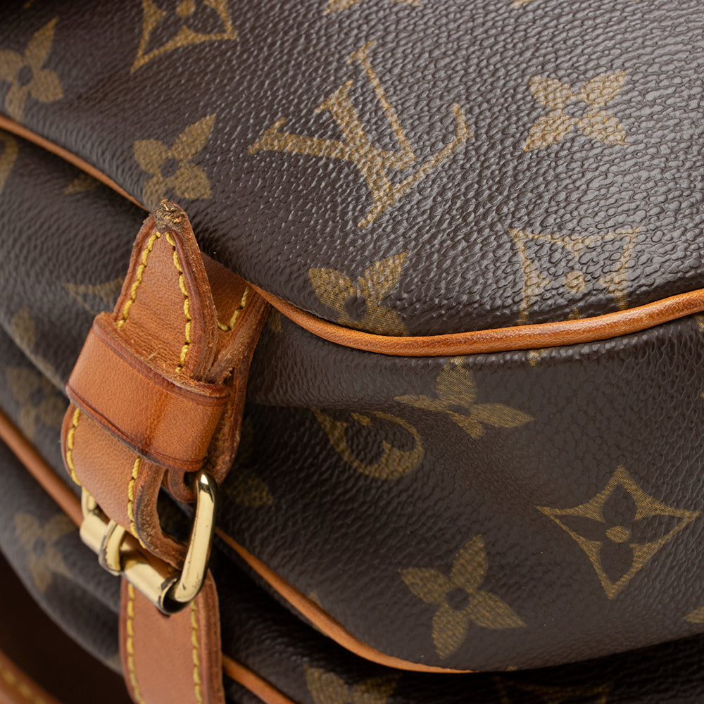 Louis Vuitton Vintage Monogram Canvas Saumur 30 Messenger Bag (SHF-14248)