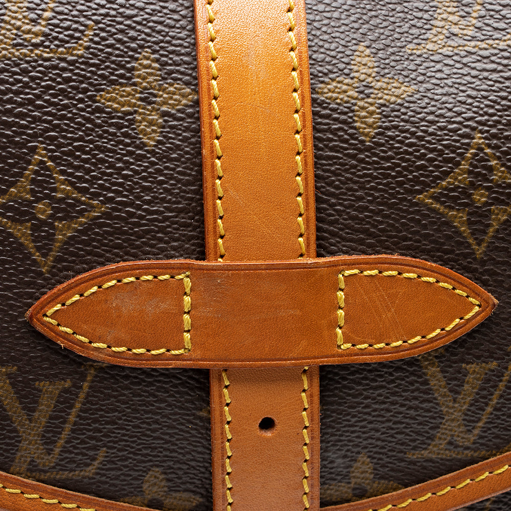 Louis Vuitton Vintage Monogram Canvas Saumur 30 Messenger Bag (SHF-14248)