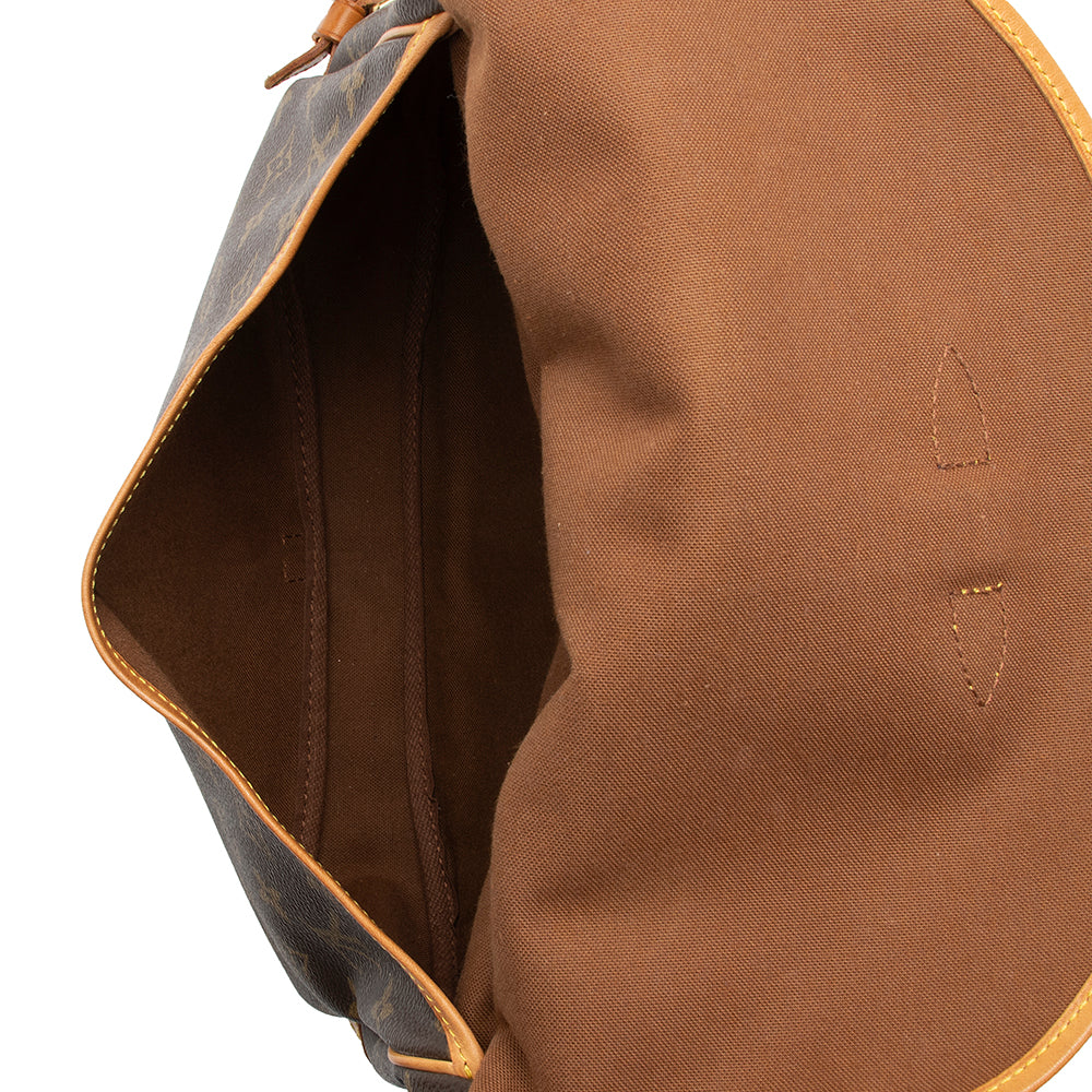 Louis Vuitton Vintage Monogram Canvas Saumur 30 Messenger Bag (SHF-14248)