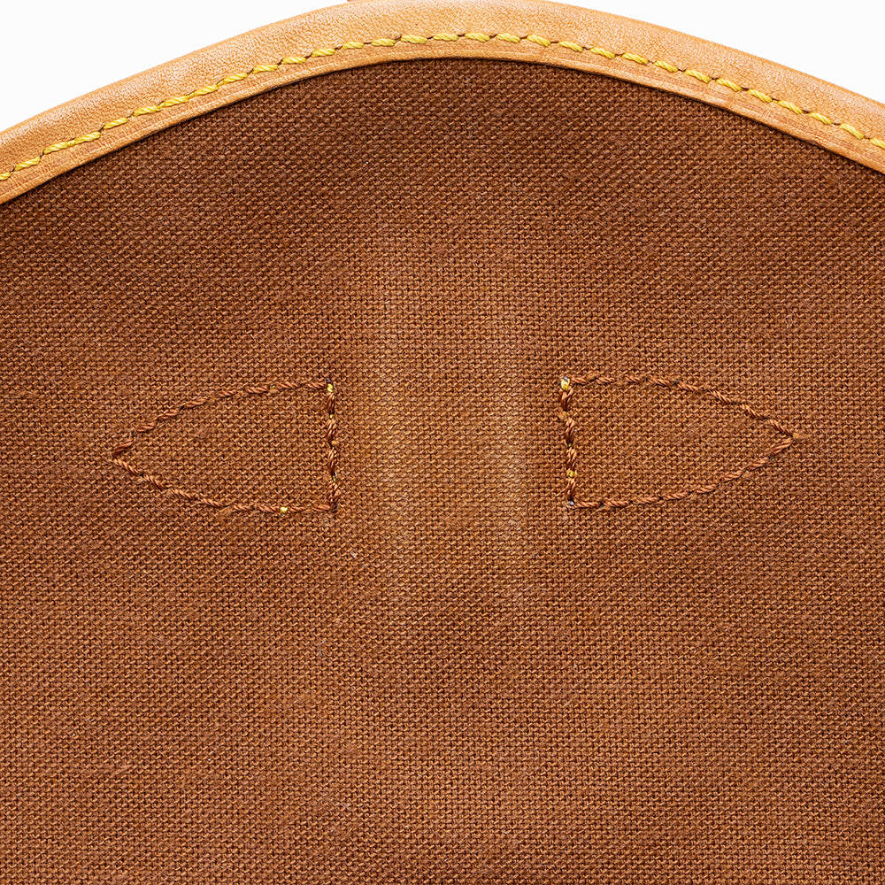 Louis Vuitton Vintage Monogram Canvas Saumur 30 Messenger Bag (SHF-20788)