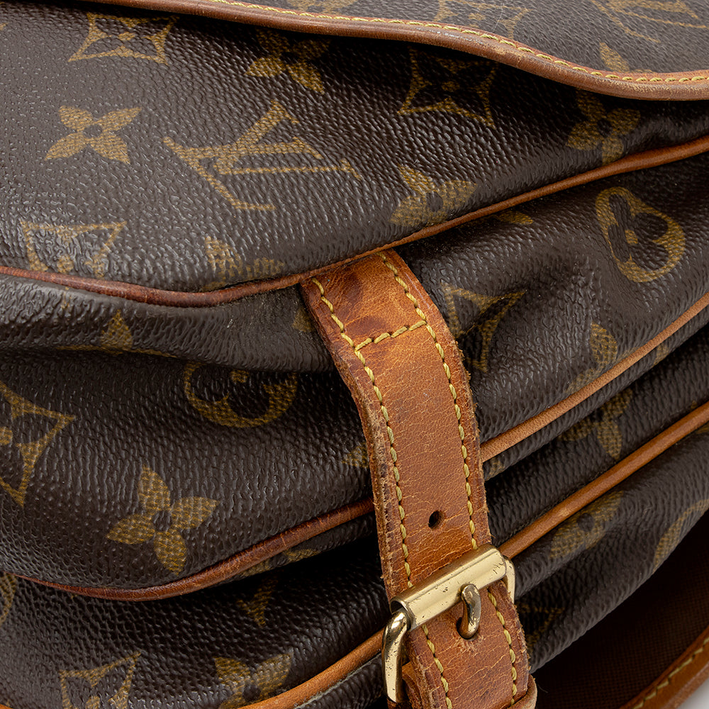 Louis Vuitton Vintage Monogram Canvas Saumur 30 Messenger Bag (SHF-20683)