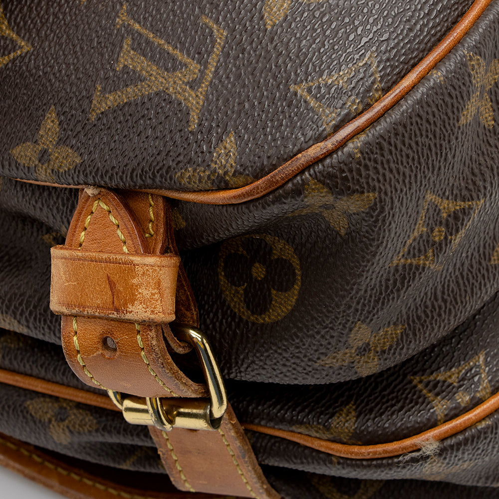 Louis Vuitton Vintage Monogram Canvas Saumur 30 Messenger Bag (SHF-20683)