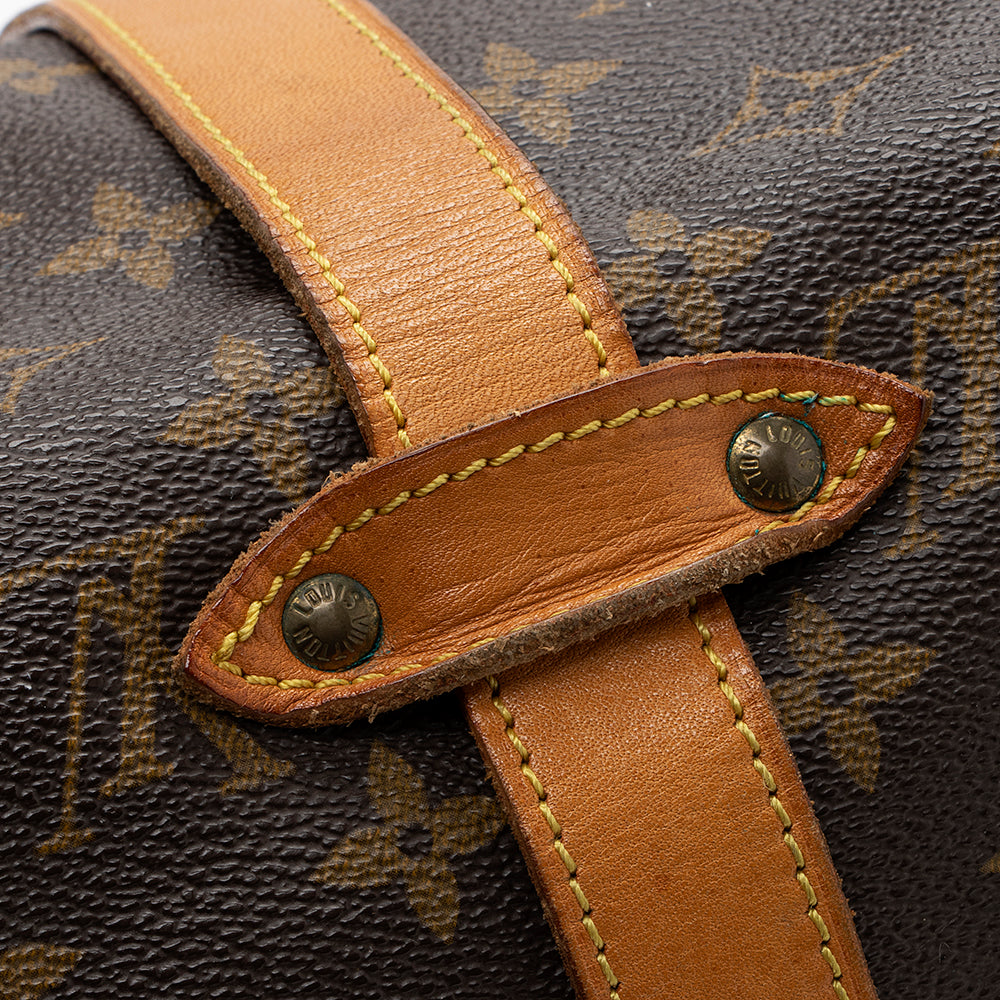 Louis Vuitton Vintage Monogram Canvas Saumur 35 Messenger Bag (SHF-18385)