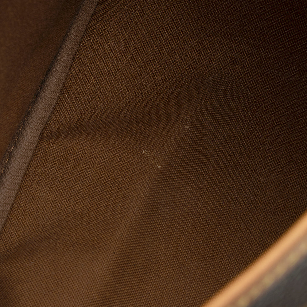 Louis Vuitton Vintage Monogram Canvas Saumur 35 Messenger Bag (SHF-18883)