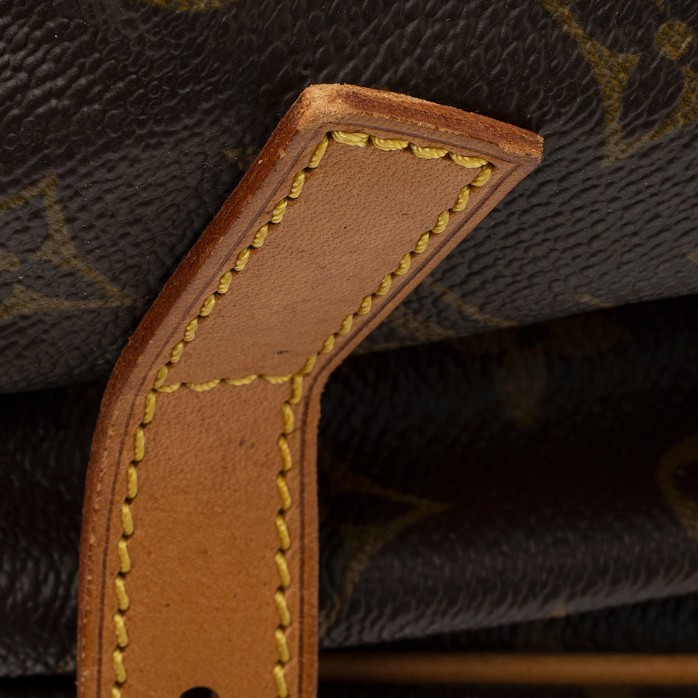 Louis Vuitton Vintage Monogram Canvas Saumur 35 Messenger Bag (SHF-20372)