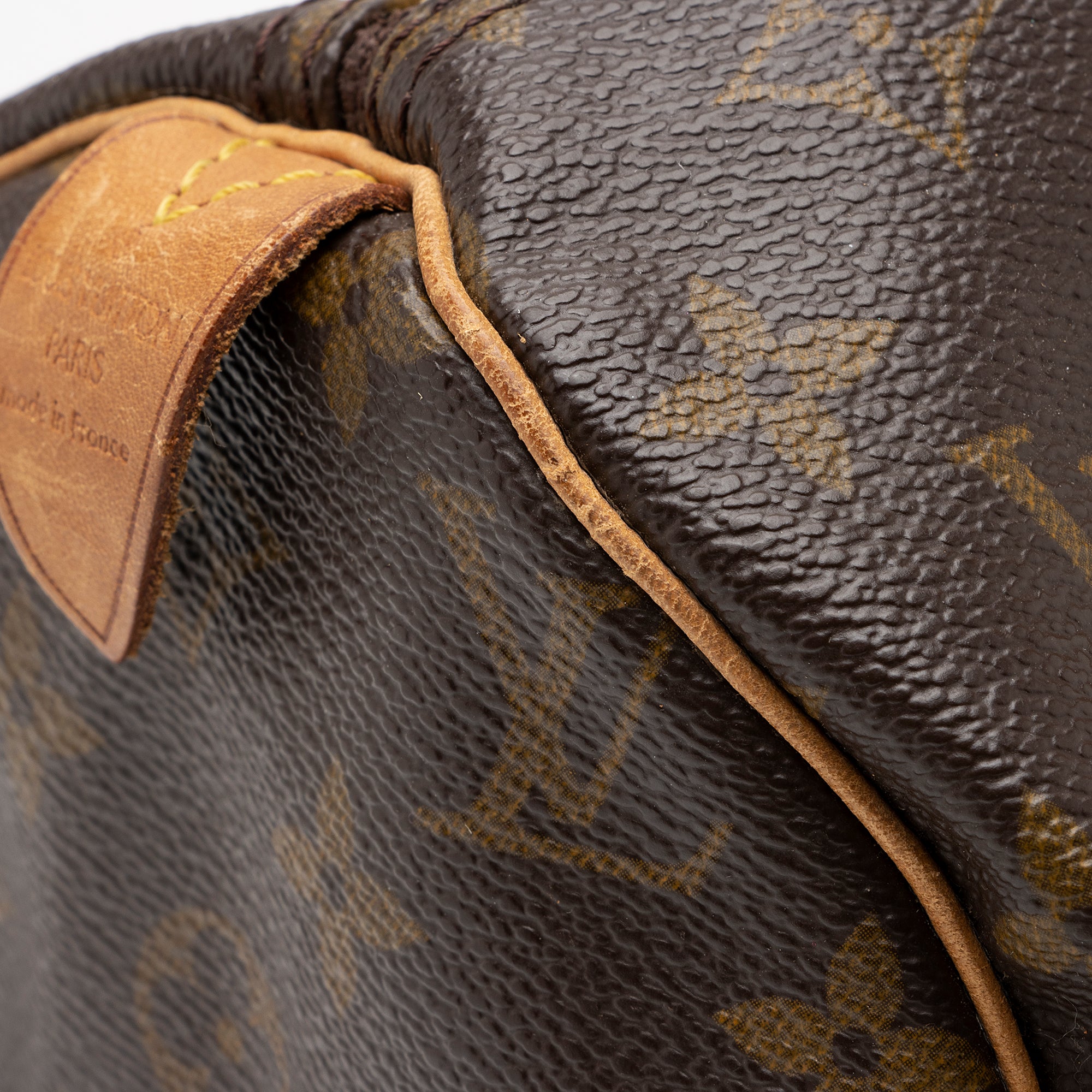 Louis Vuitton Vintage Monogram Canvas Speedy 30 Satchel (SHF-Nnx6Aj)