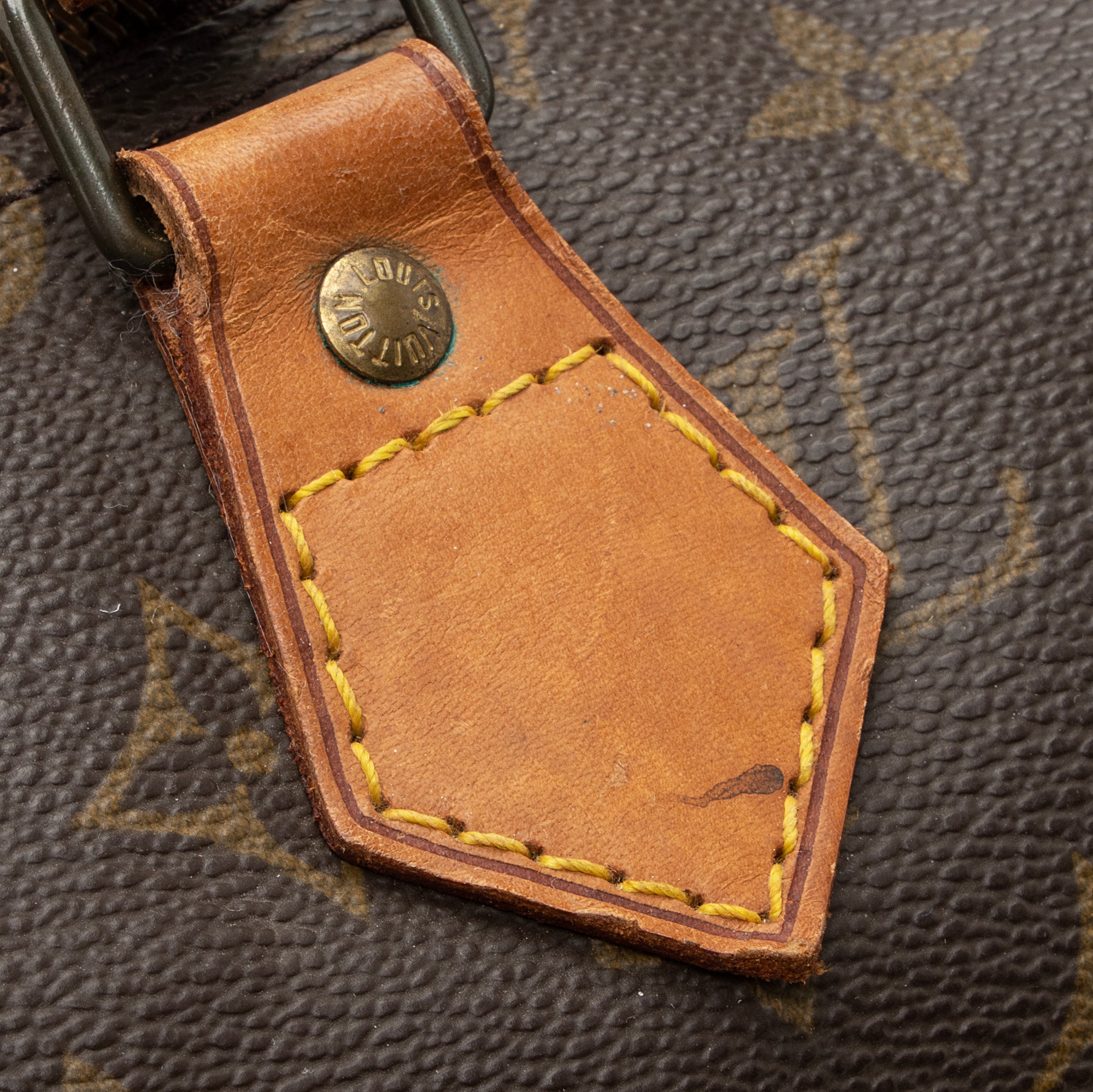 Louis Vuitton Vintage Monogram Canvas Speedy 35 Satchel (SHF-22507)