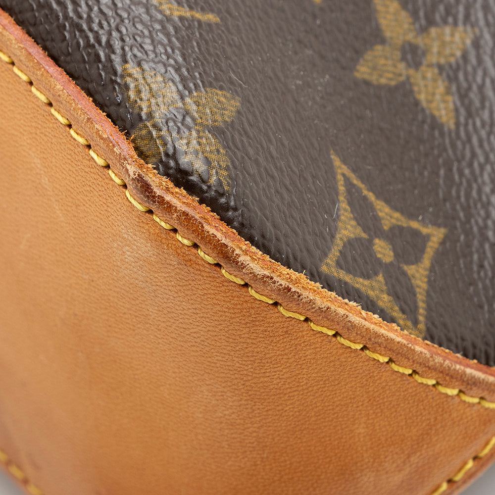 Louis Vuitton Vintage Monogram Canvas Trotteur Shoulder Bag (SHF-19383)