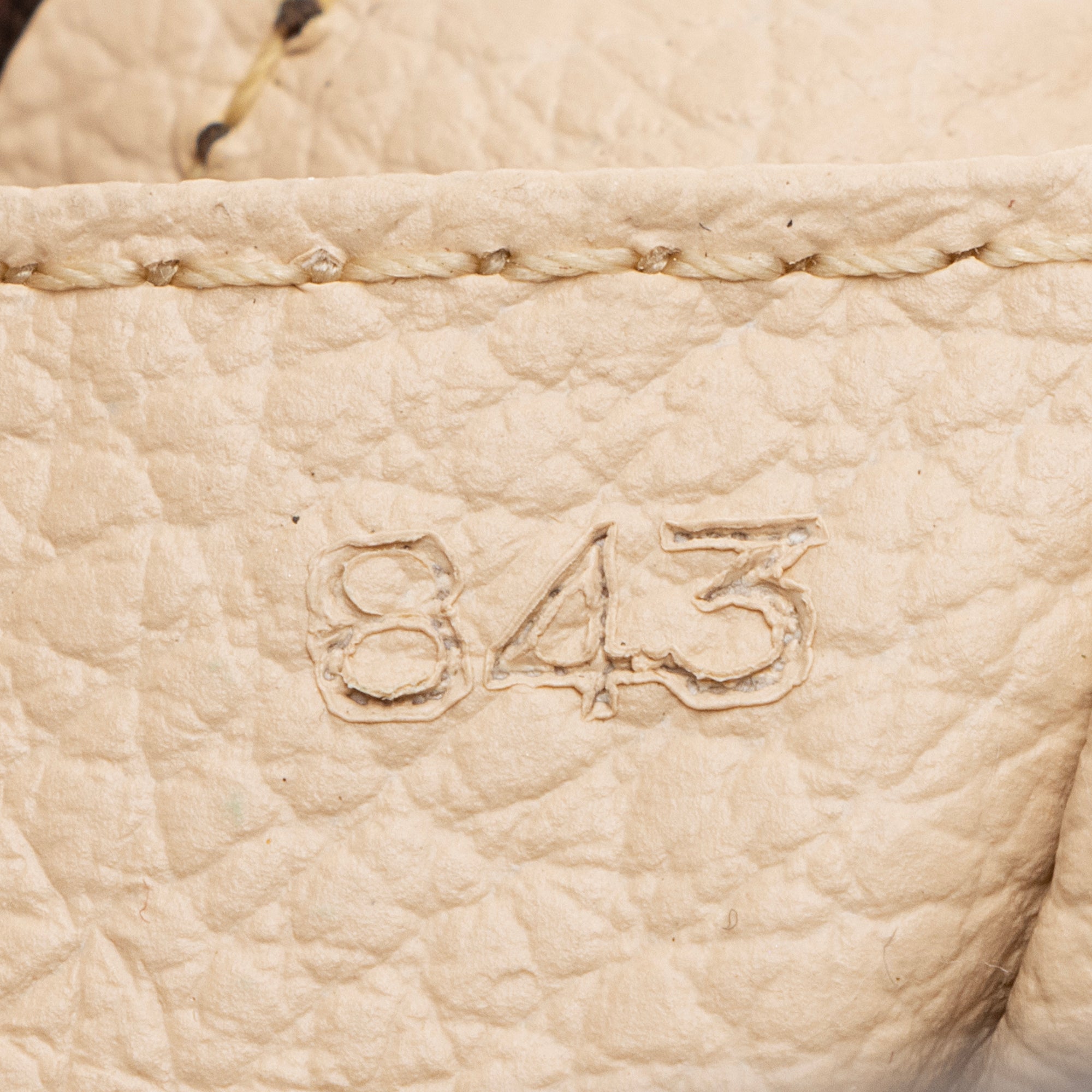 Louis Vuitton Vintage Monogram Canvas Trousse Toiletry Pouch 28 (SHF-23295)