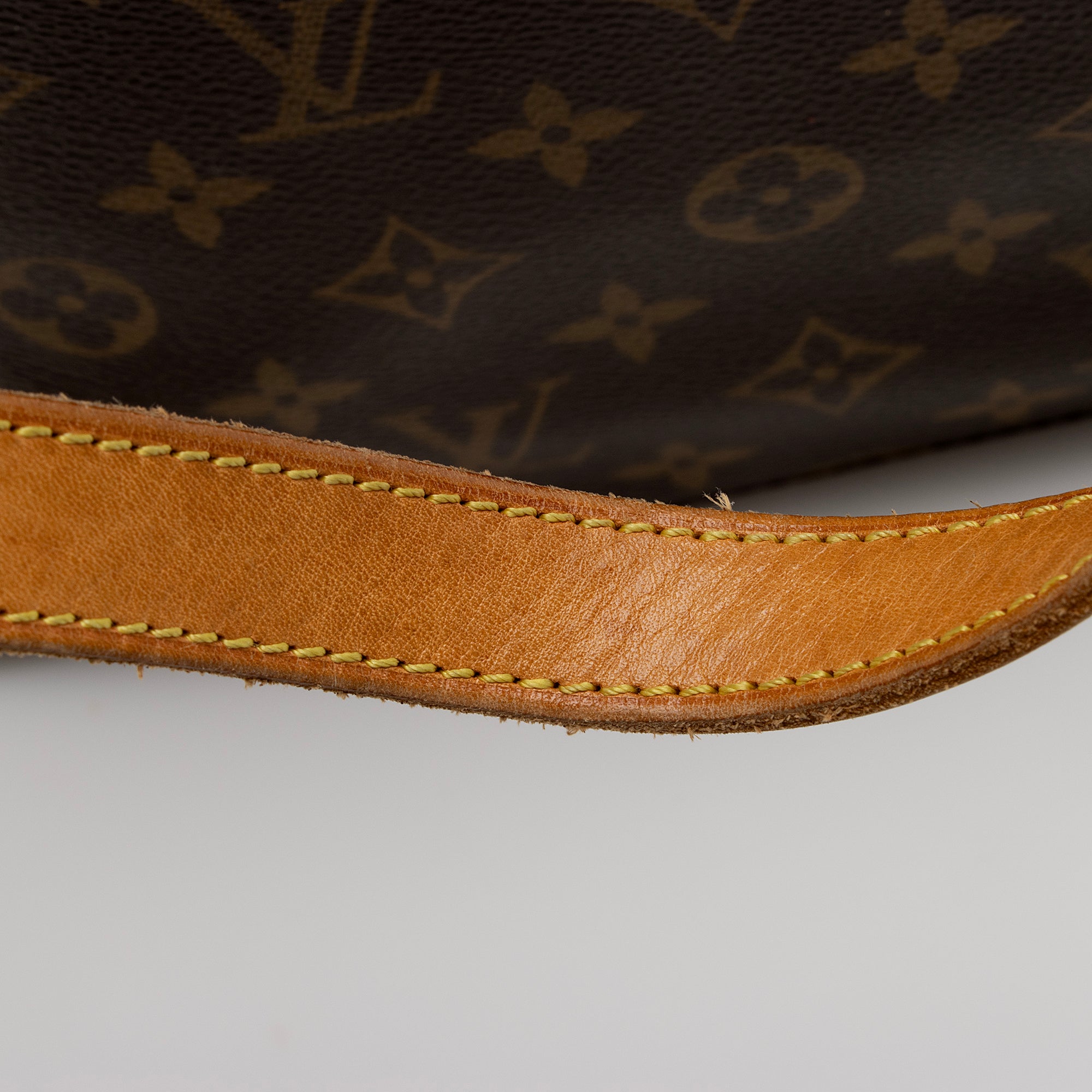 Louis Vuitton Vintage Monogram Canvas Vavin GM Tote (SHF-22864)