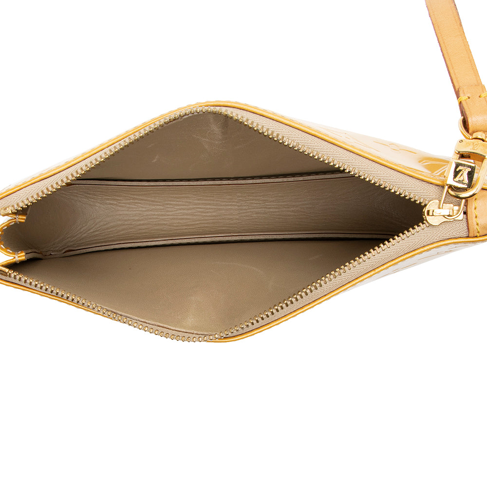 Louis Vuitton Vintage Monogram Vernis Lexington Pochette (SHF-13979)