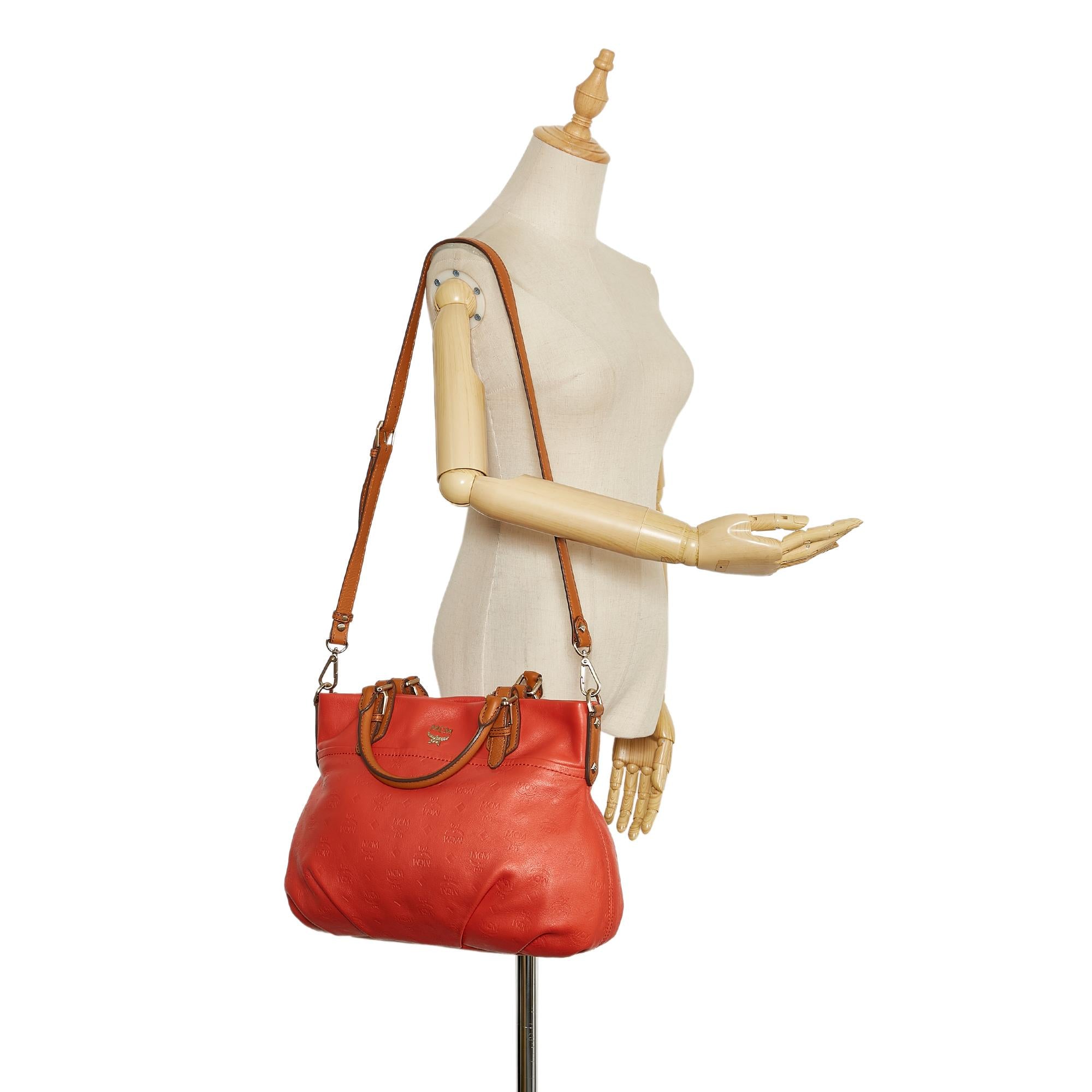 MCM Calf Leather Satchel (SHG-2pS6lq)