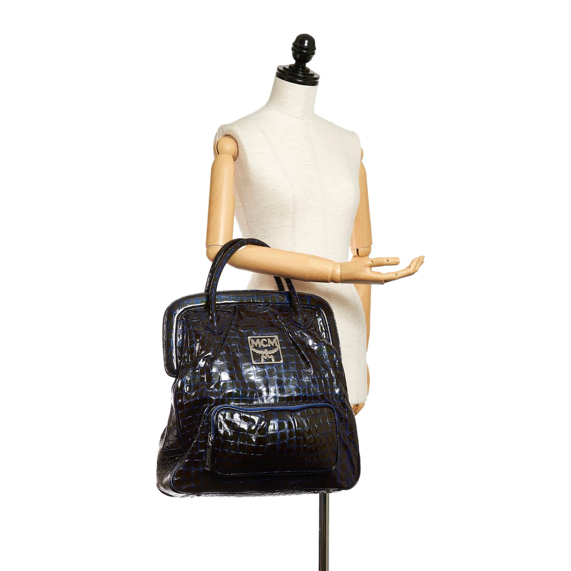 MCM Embossed Patent Leather Tote Bag (SHG-28666)