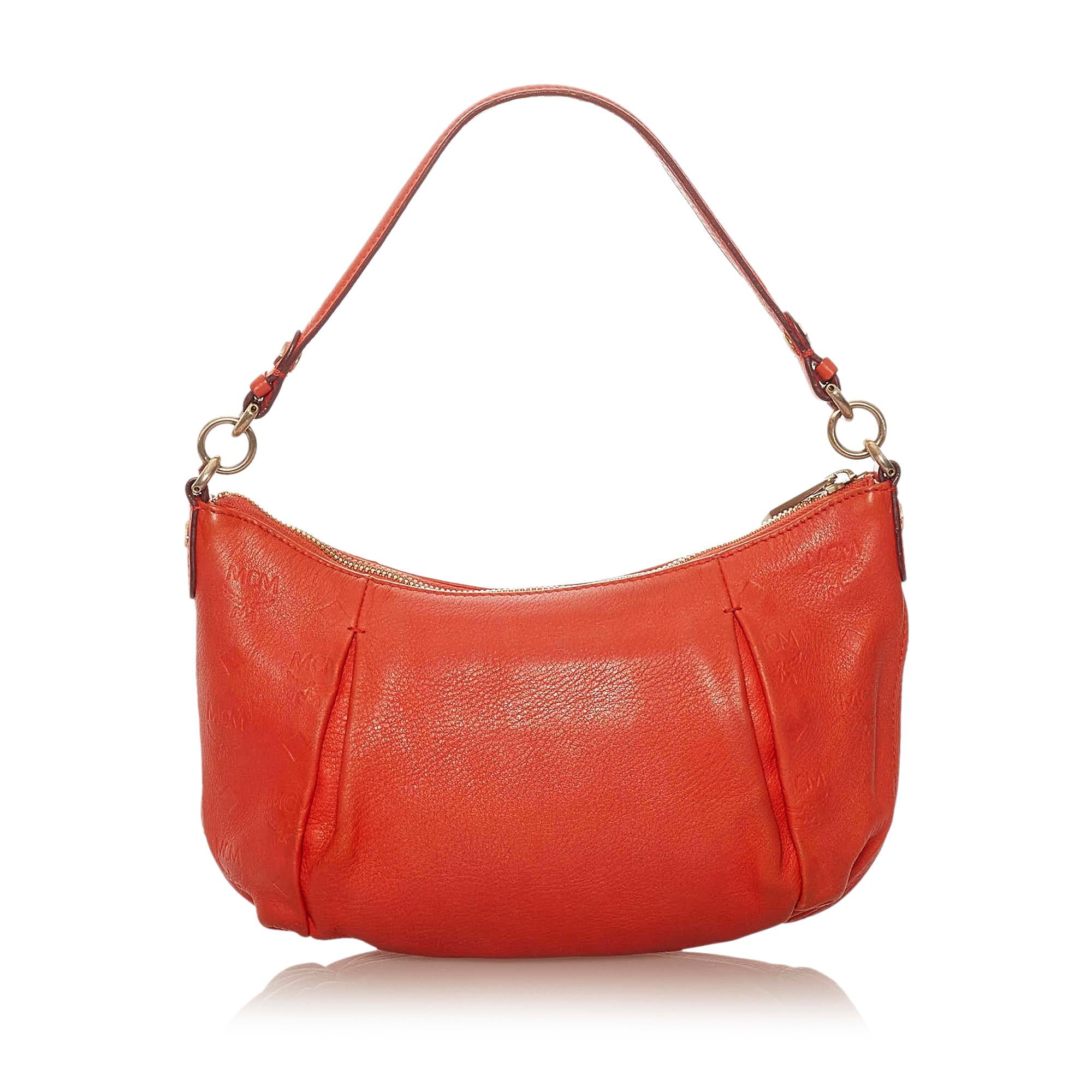 MCM Leather Baguette (SHG-37480)