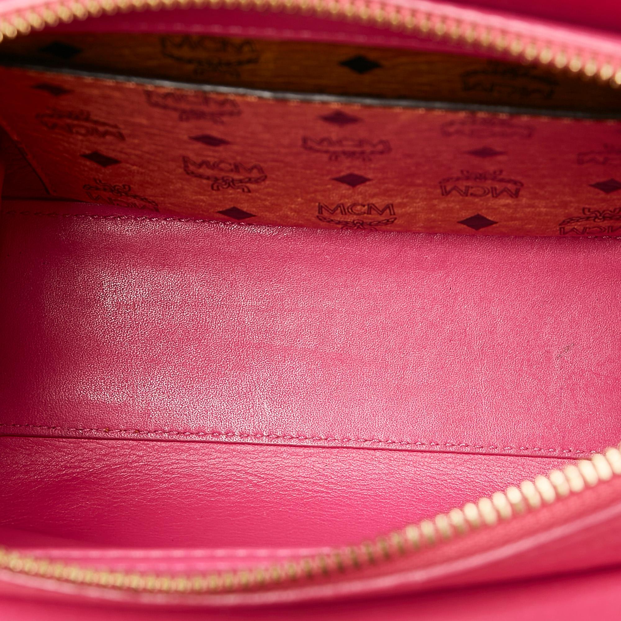 MCM Leather Crossbody Bag (SHG-28286)