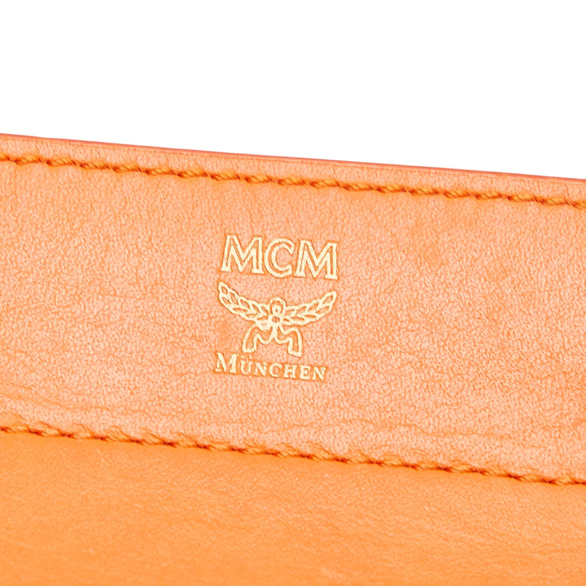 MCM Leather Crossbody Bag (SHG-28286)