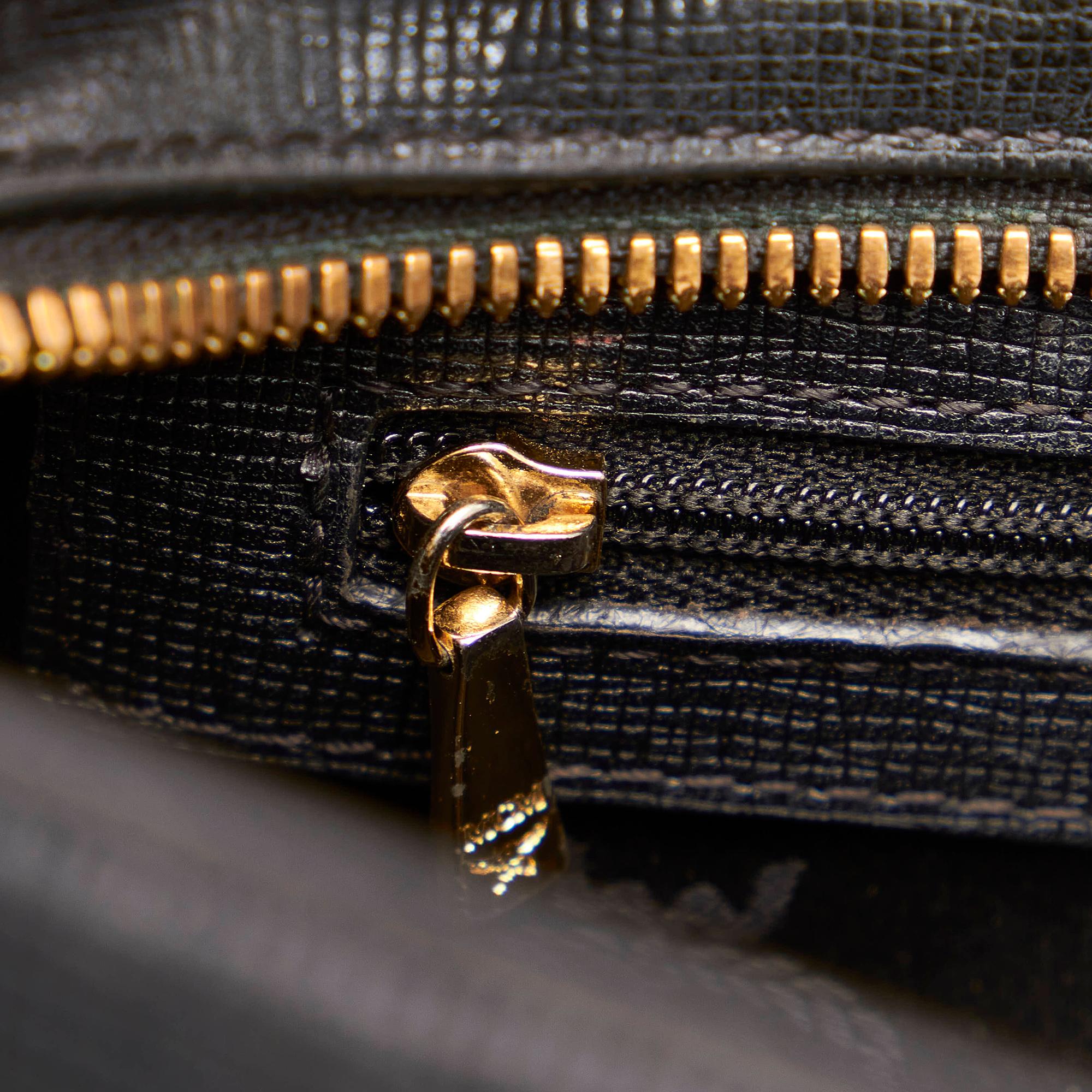 MCM Leather Handbag (SHG-27837)