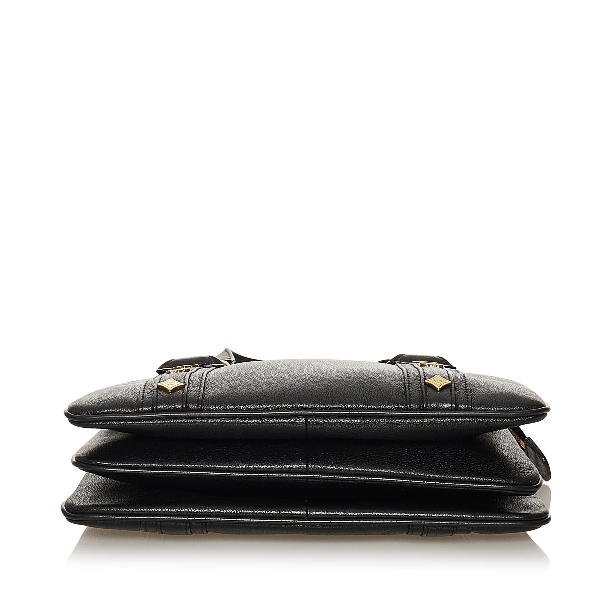 MCM Leather Handbag (SHG-28408)