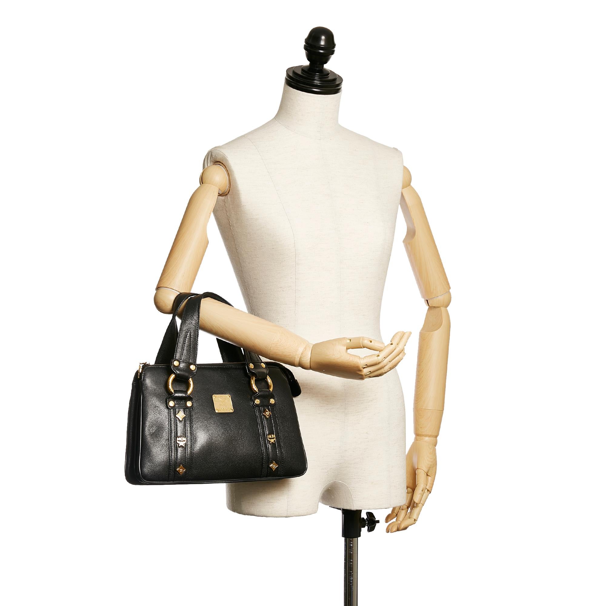 MCM Leather Handbag (SHG-28408)