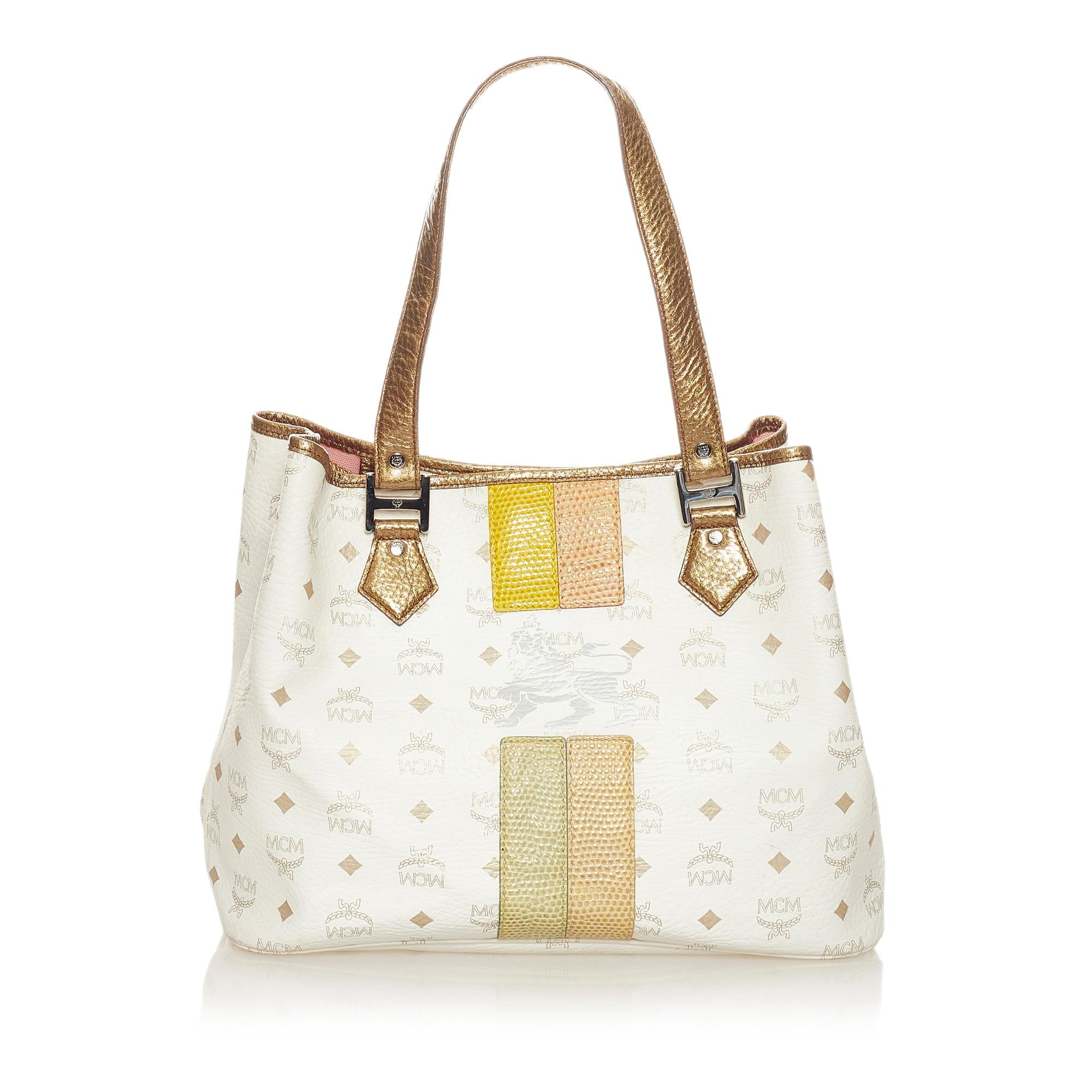 MCM Lion Visetos Leather Tote Bag (SHG-27320)