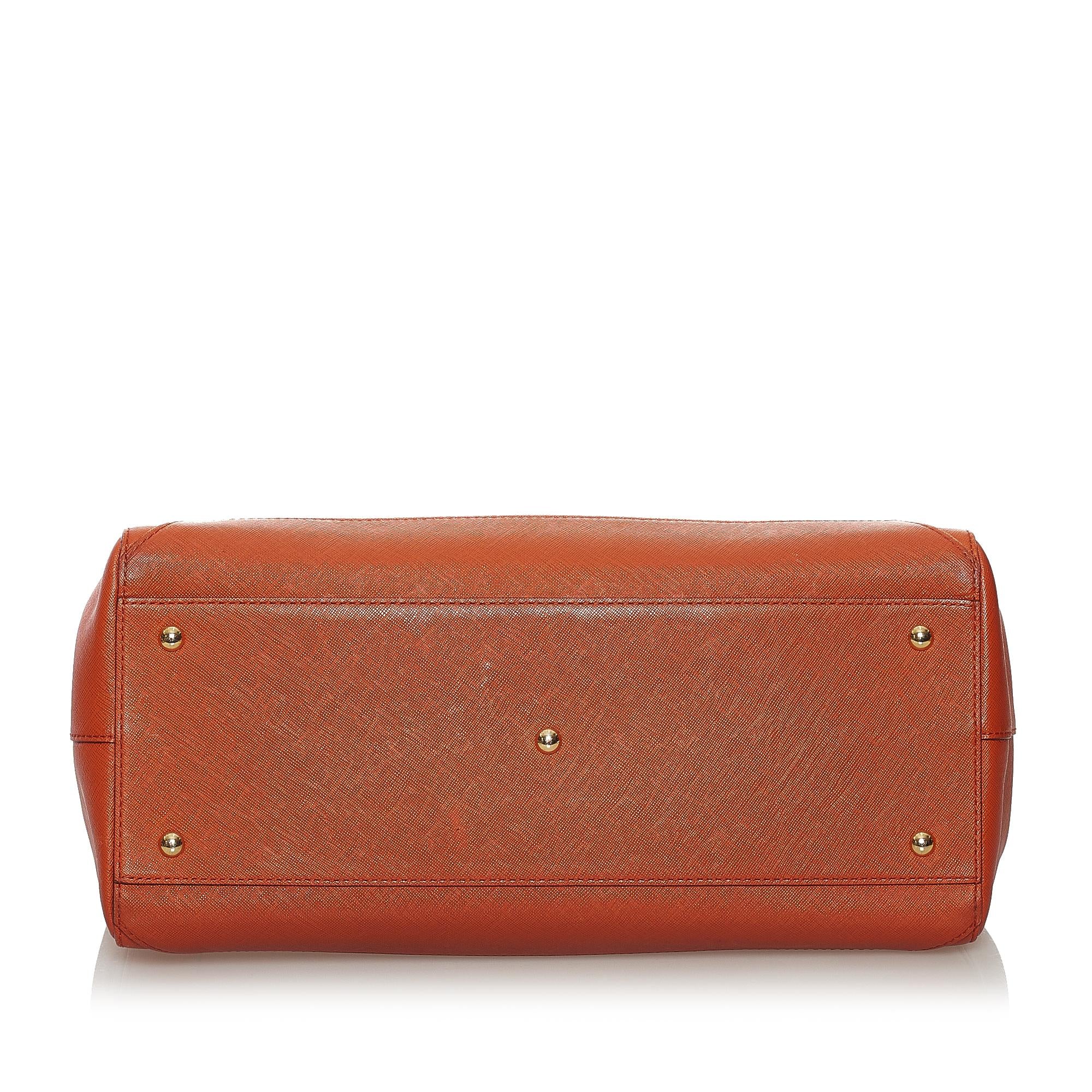 MCM Nuovo Leather Satchel (SHG-33253)