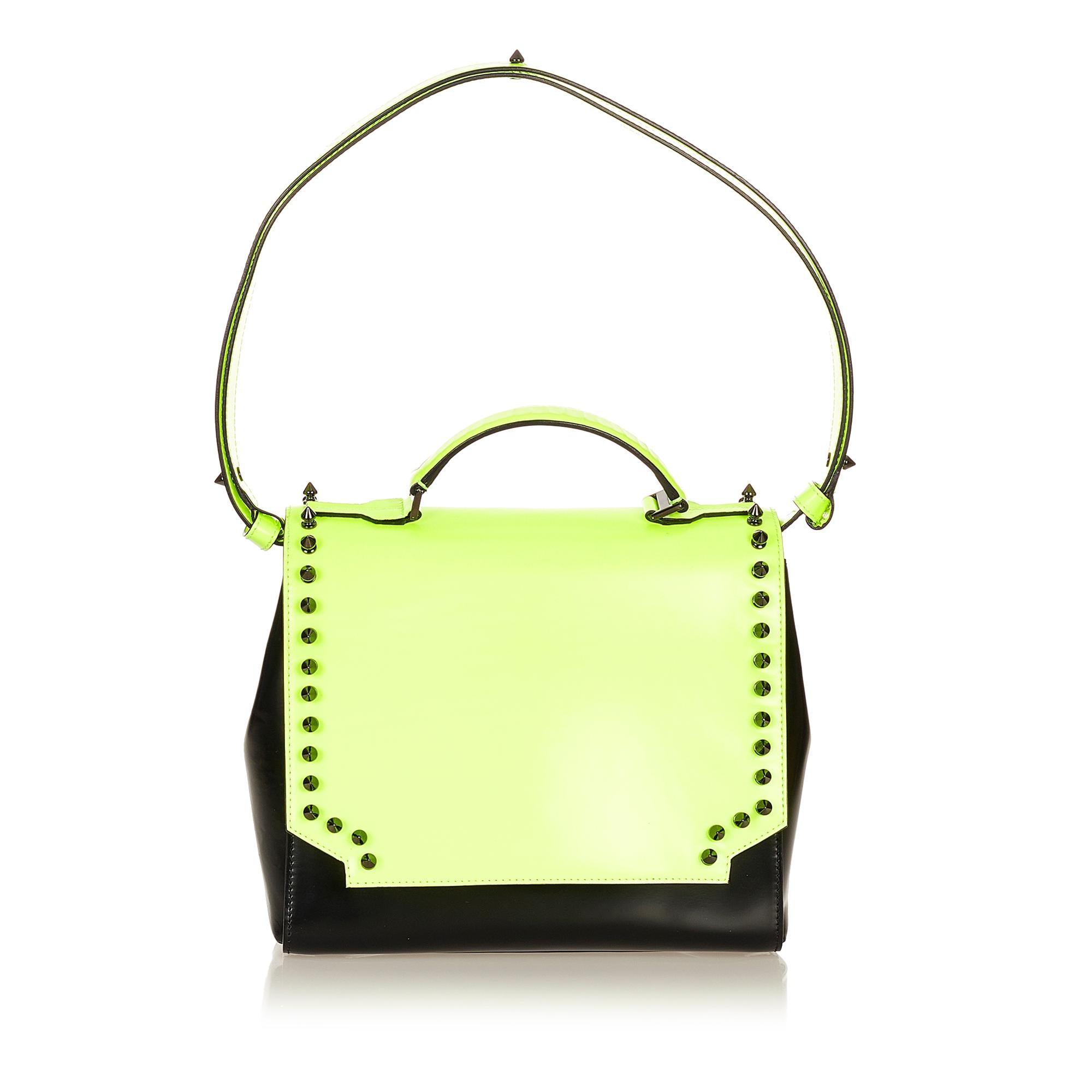 MCM Studded Leather Shoulder Bag (SHG-26921)