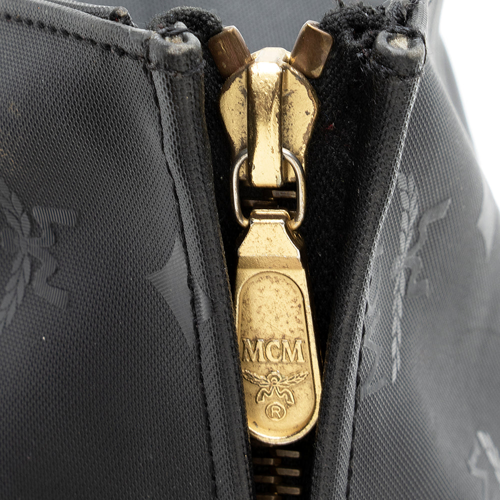 MCM VIntage Nylon Cosmetic Pouch (SHF-18665)