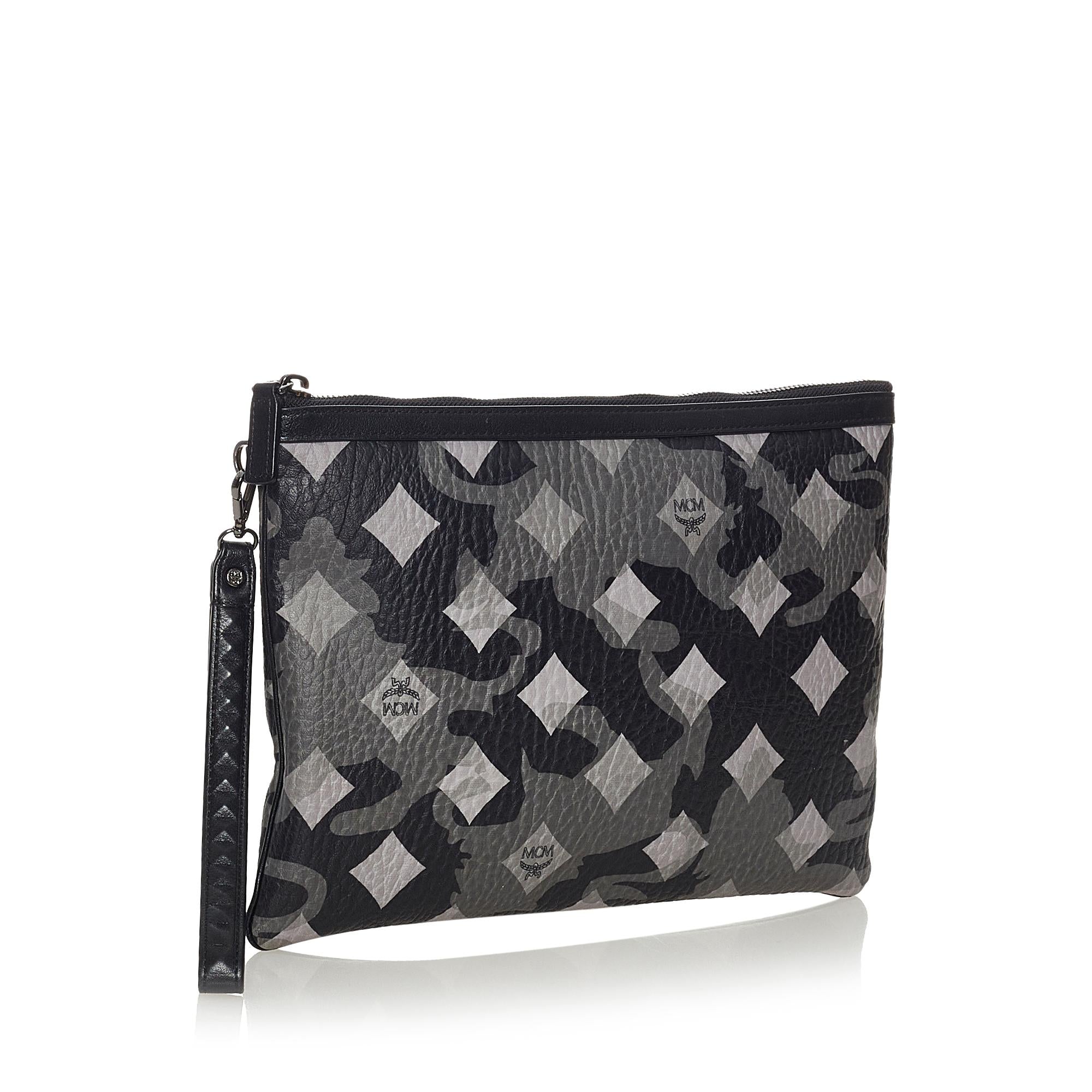 MCM Visetos Camouflage Leather Clutch (SHG-28086)