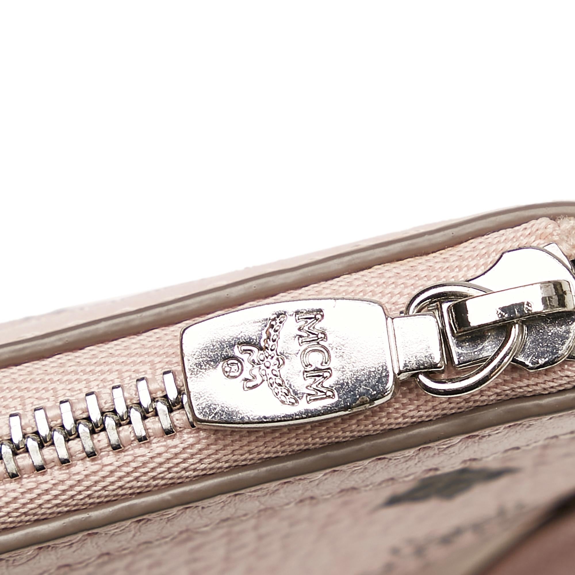 MCM Visetos Leather Baguette (SHG-28462)