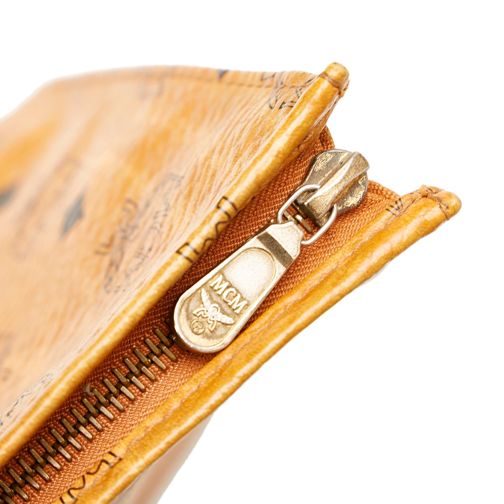 MCM Visetos Leather Clutch Bag (SHG-27525)