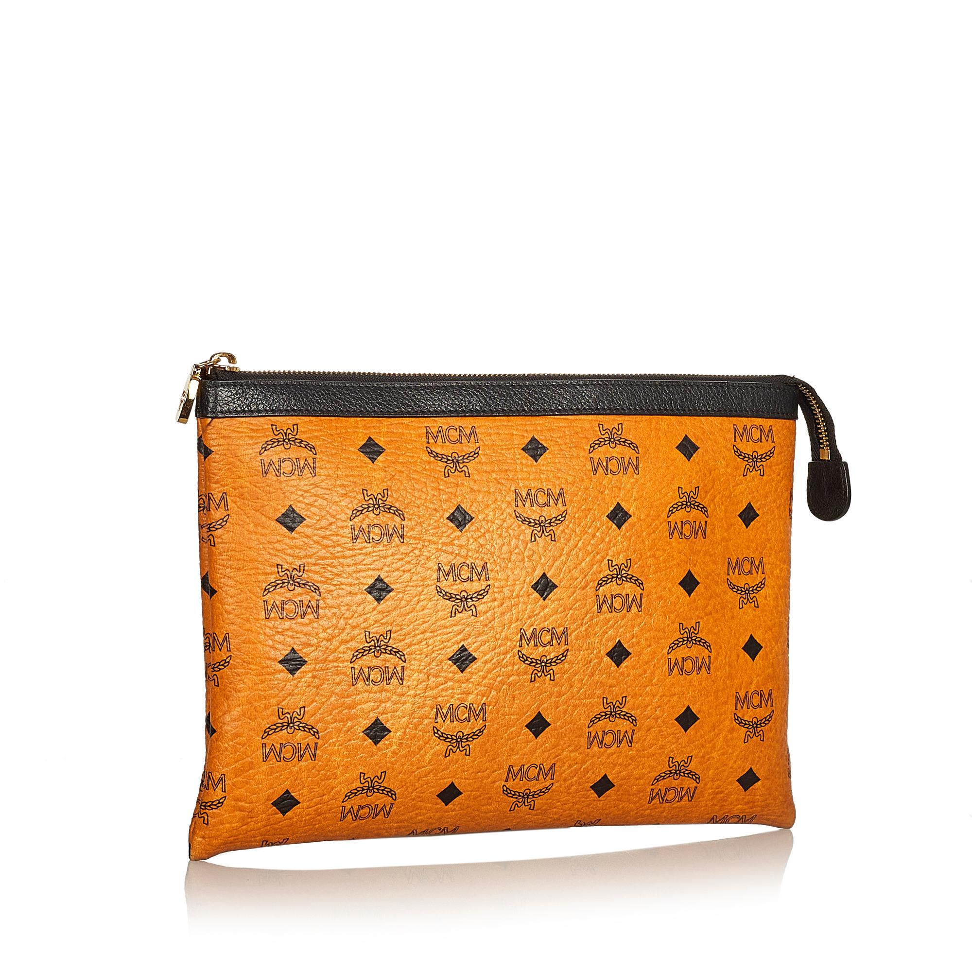 MCM Visetos Leather Clutch (SHG-25243)