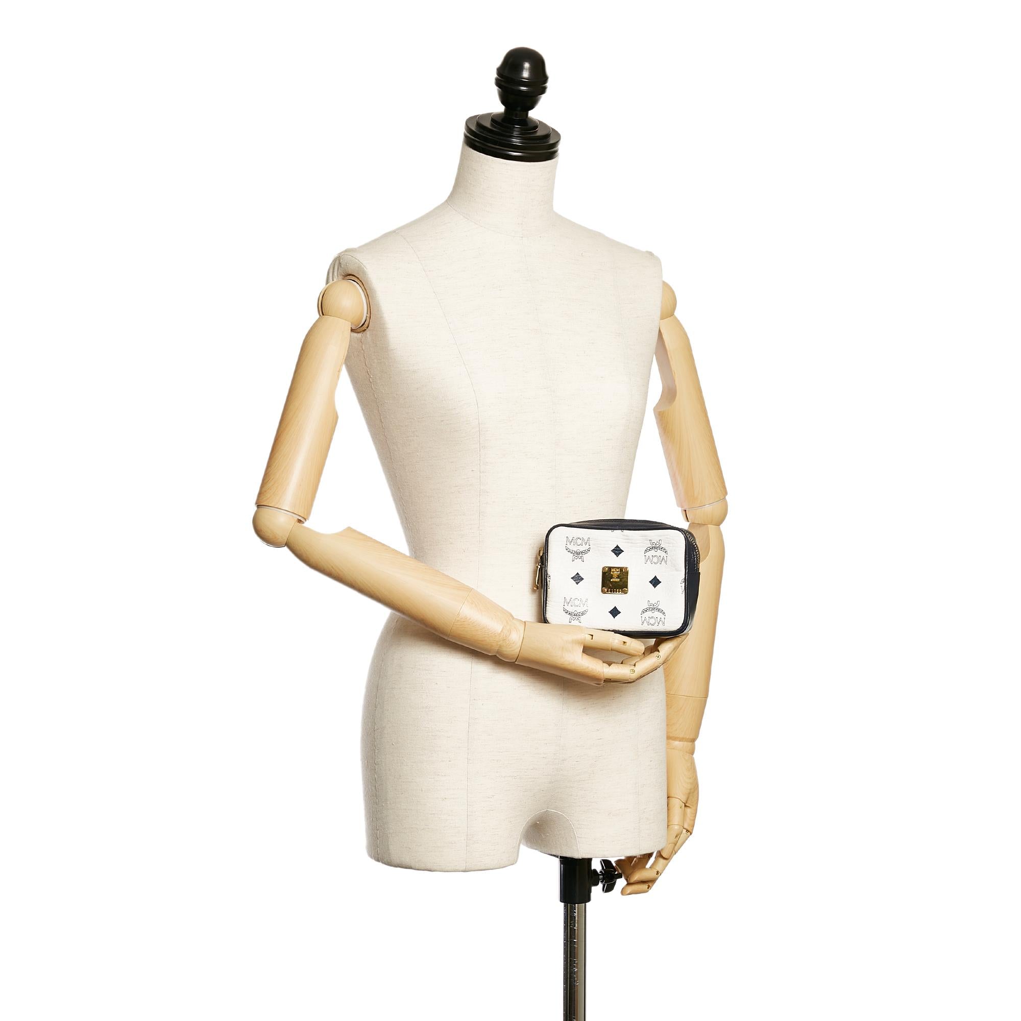 MCM Visetos Leather Pouch (SHG-28461)