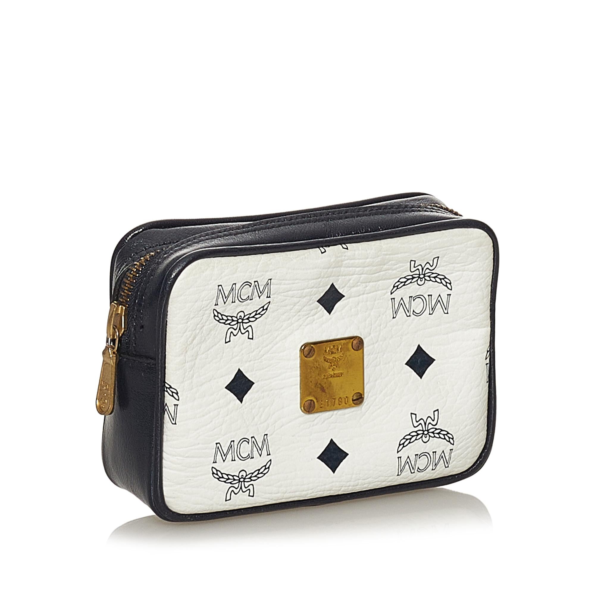 MCM Visetos Leather Pouch (SHG-28461)