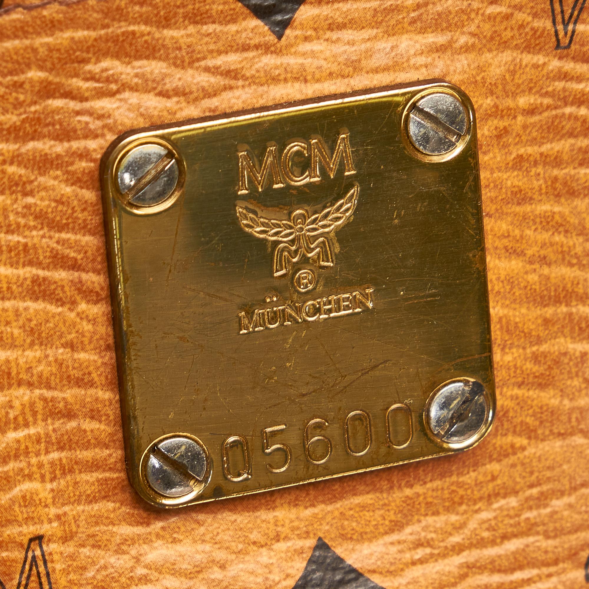 MCM Visetos Leather Shoulder Bag (SHG-26482)