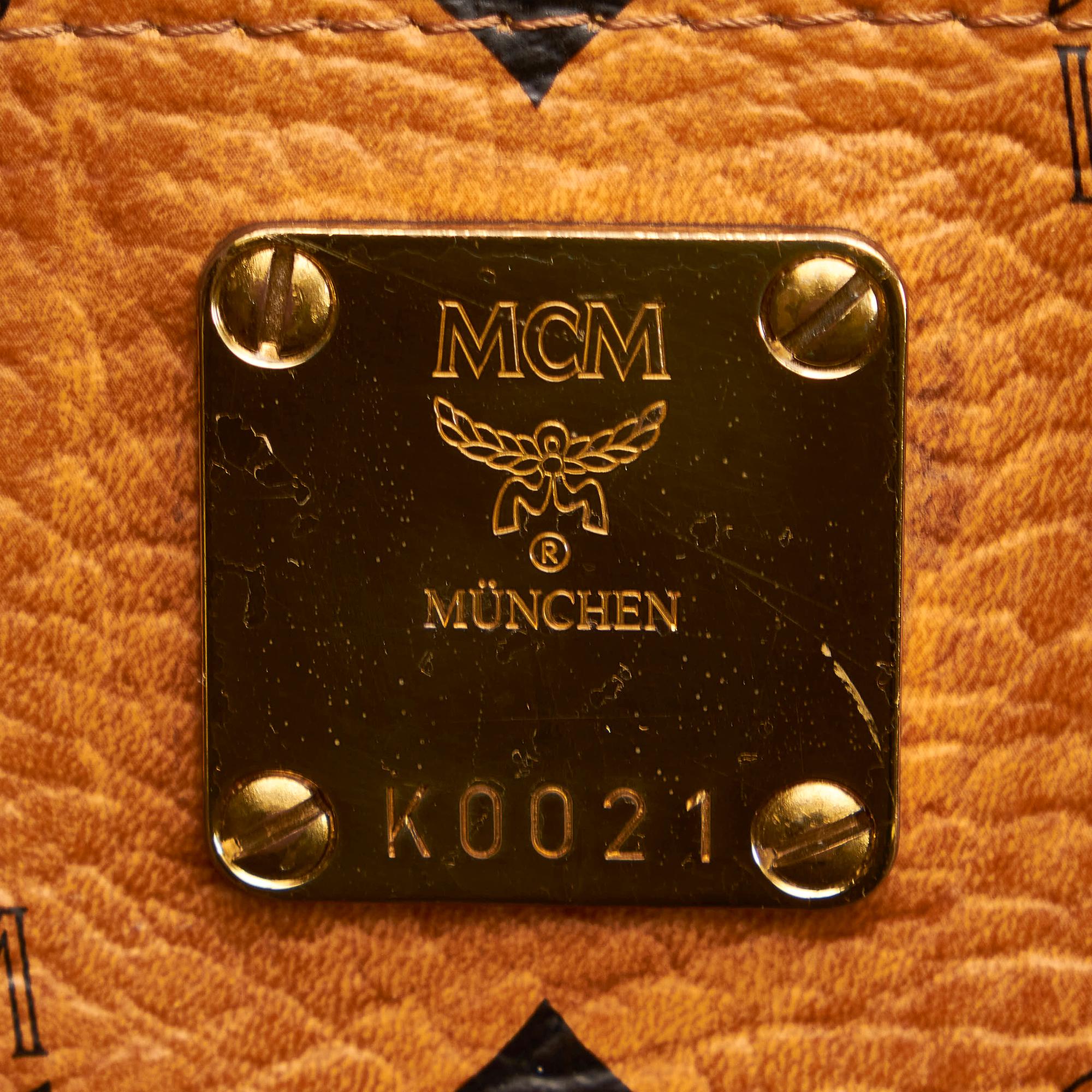 MCM Visetos Leather Shoulder Bag (SHG-28376)