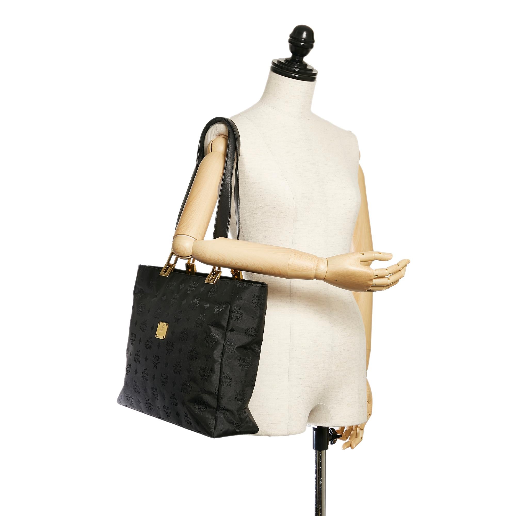 MCM Visetos Nylon Chain Tote Bag (SHG-29114)