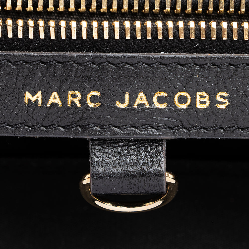 Marc Jacobs Quilted Leather Studded Stam Satchel (SHF-20644)